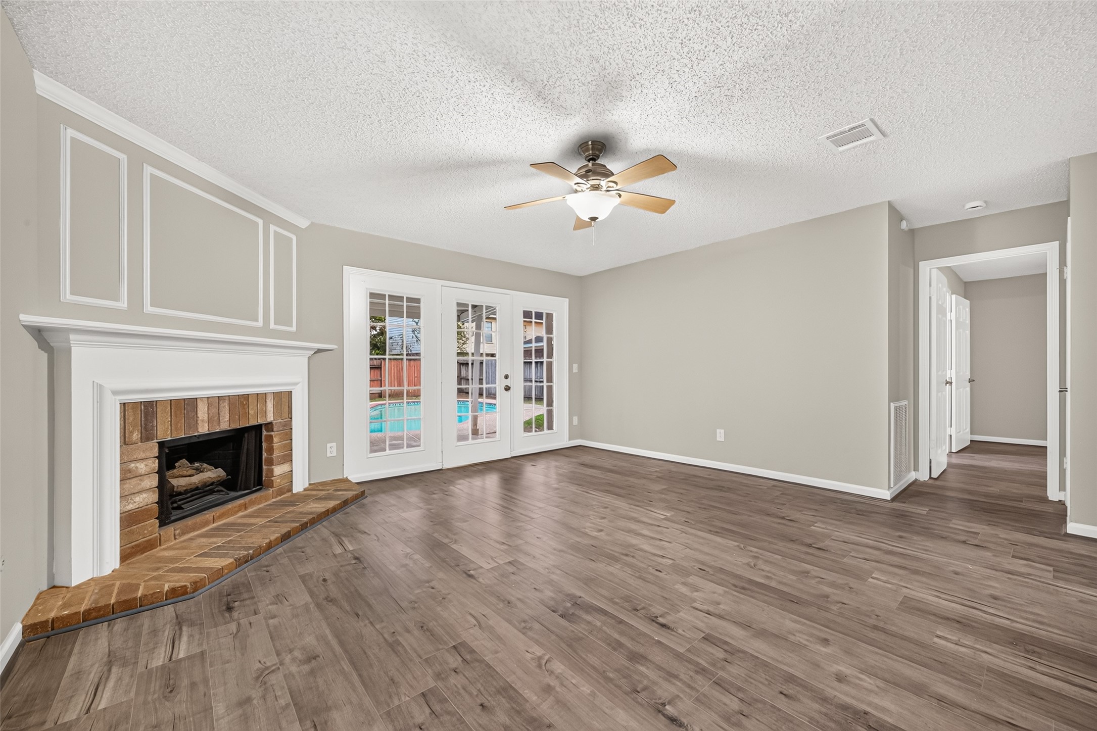 7434 Shangrila Lane, Houston, TX 77095