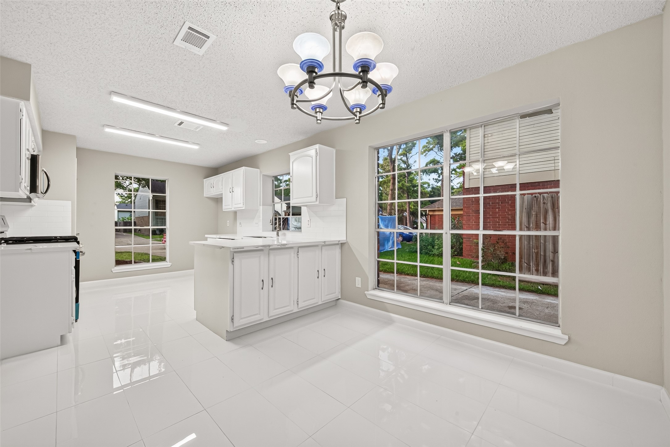 7434 Shangrila Lane, Houston, TX 77095