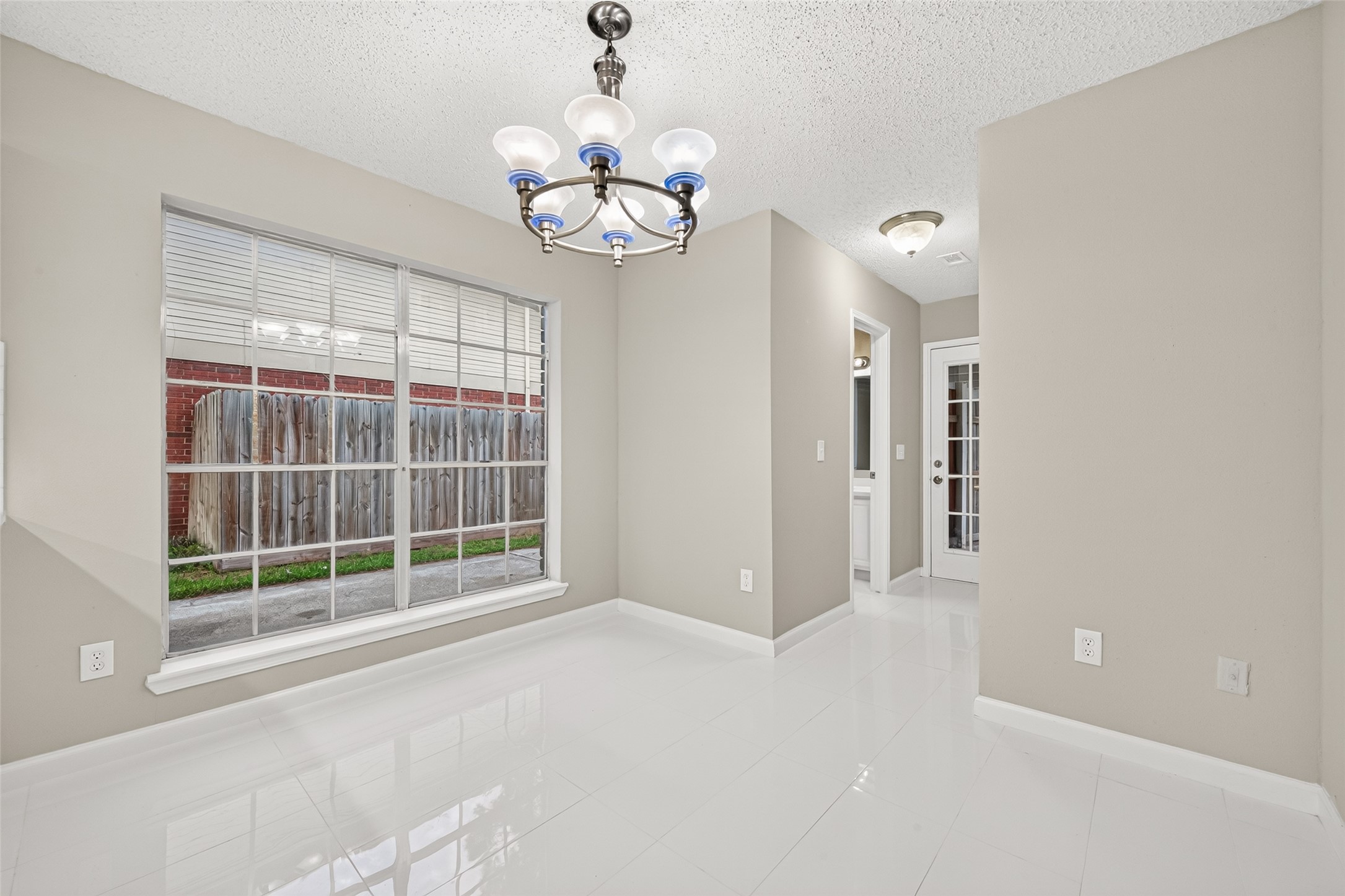 7434 Shangrila Lane, Houston, TX 77095