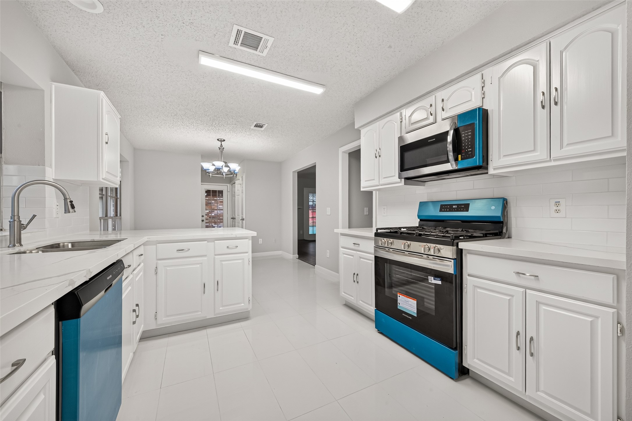 7434 Shangrila Lane, Houston, TX 77095