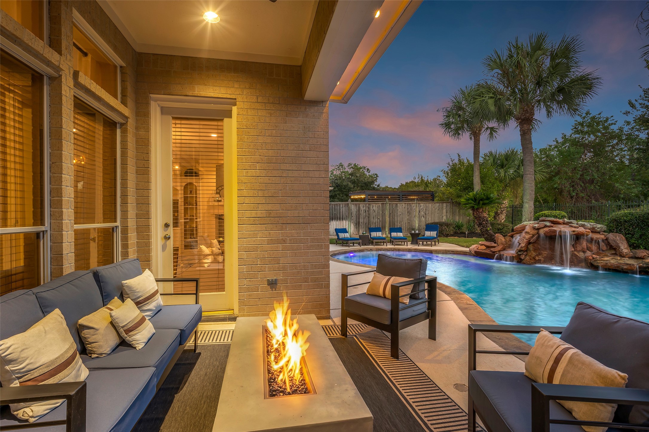 Undercover patio, the perfect place to relax.