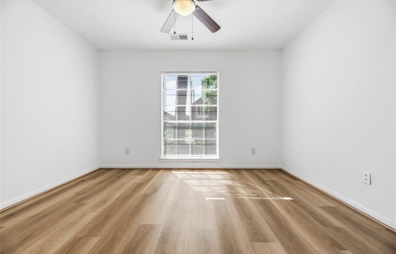 16423 Maple Downs Lane, Sugar Land, TX 77498