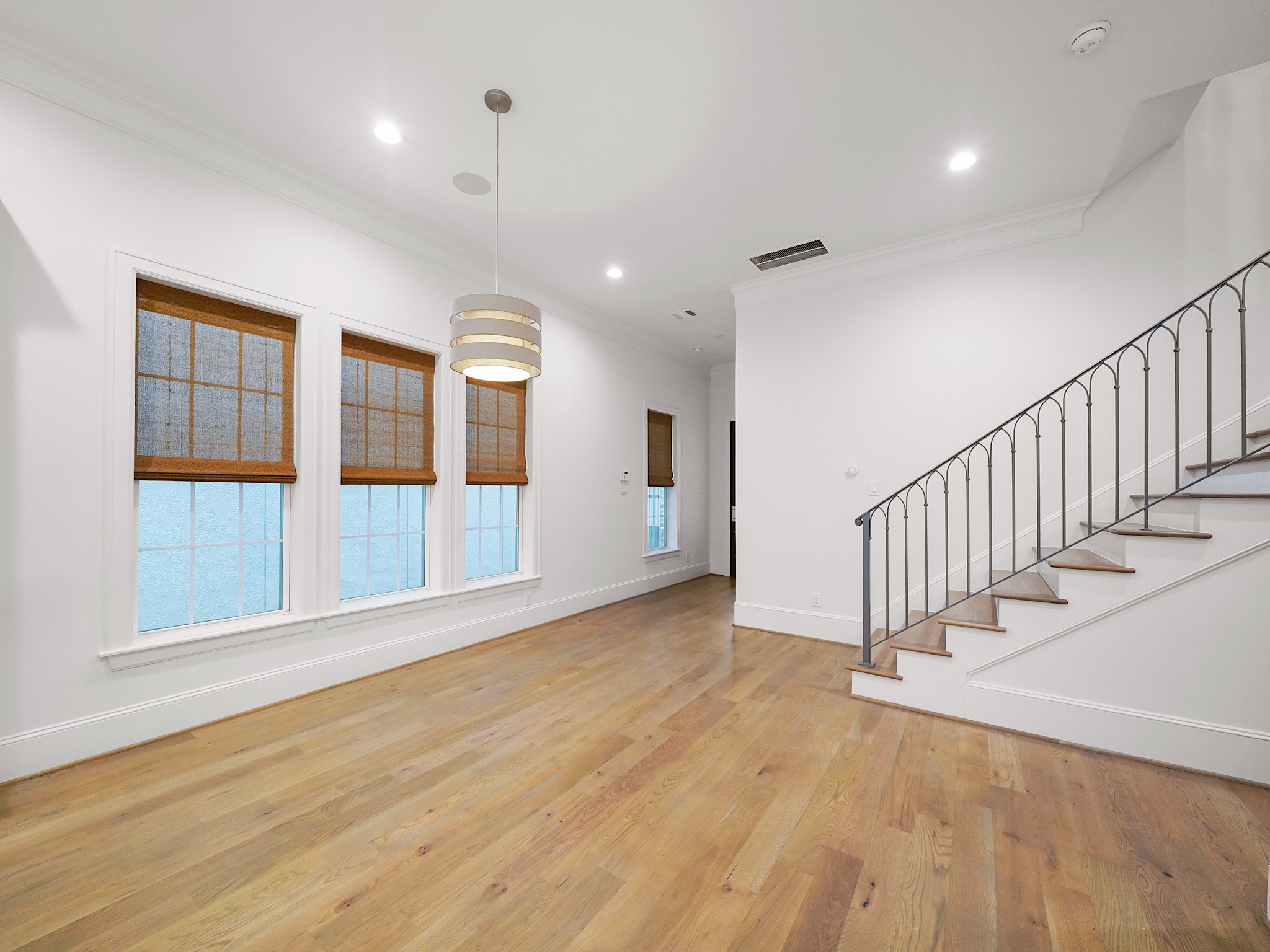 949 Dunleigh Meadows Lane, Houston, TX 77055