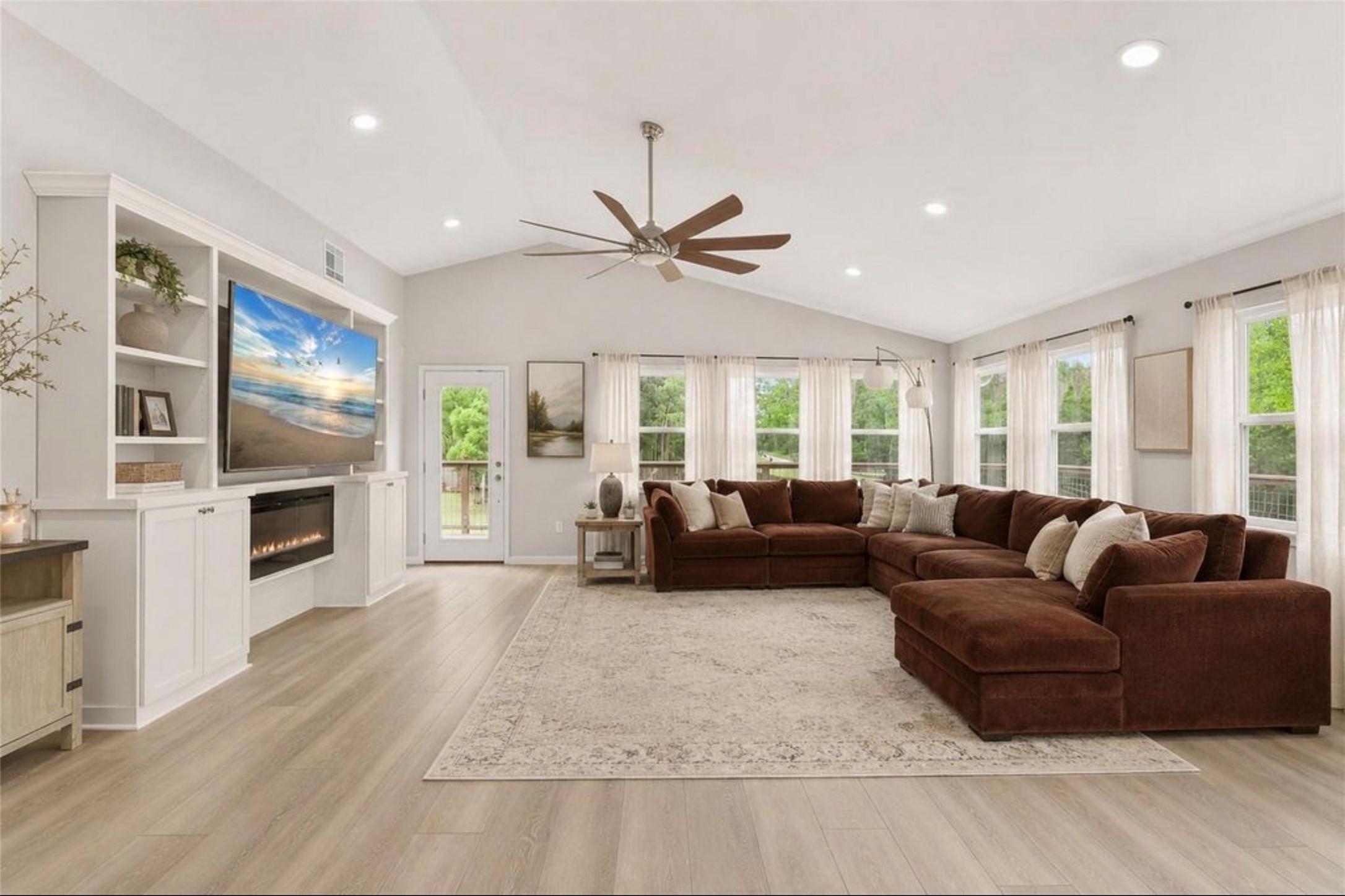 6310 Wickwillow Lane, Alvin, TX 77511