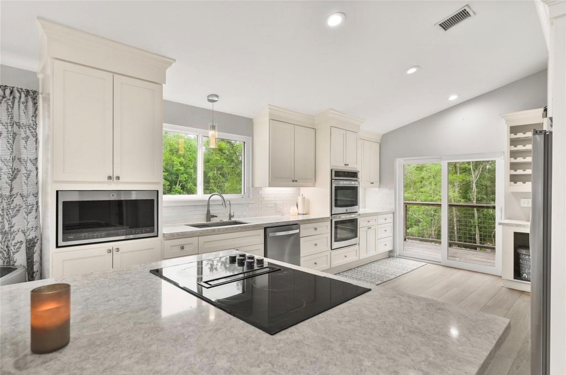 6310 Wickwillow Lane, Alvin, TX 77511