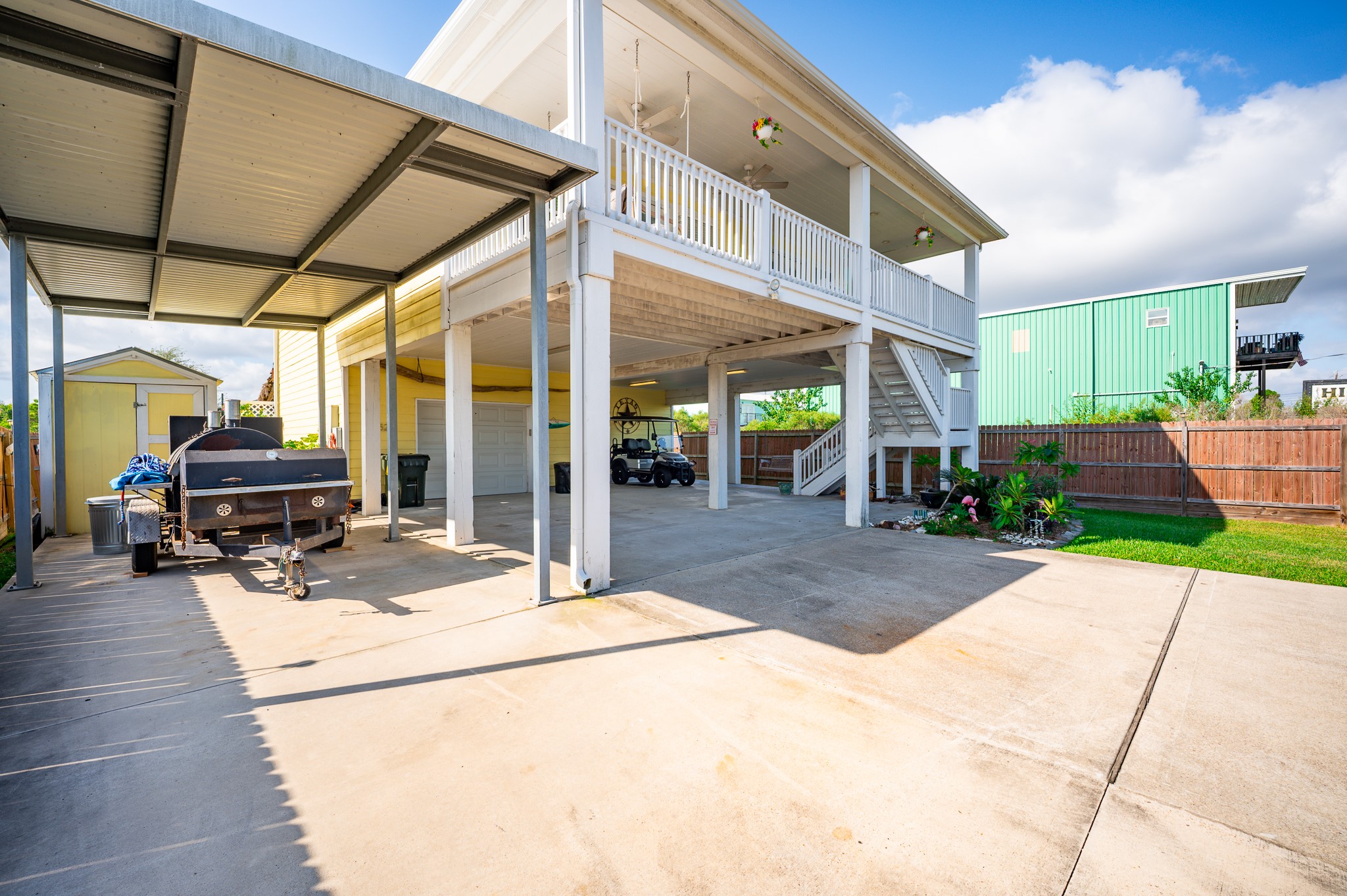 2525 E Bayshore Drive, San Leon, TX 77539