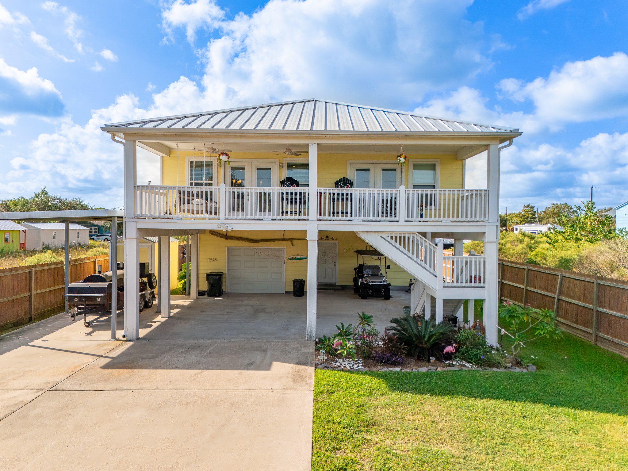 2525 E Bayshore Drive, San Leon, TX 77539