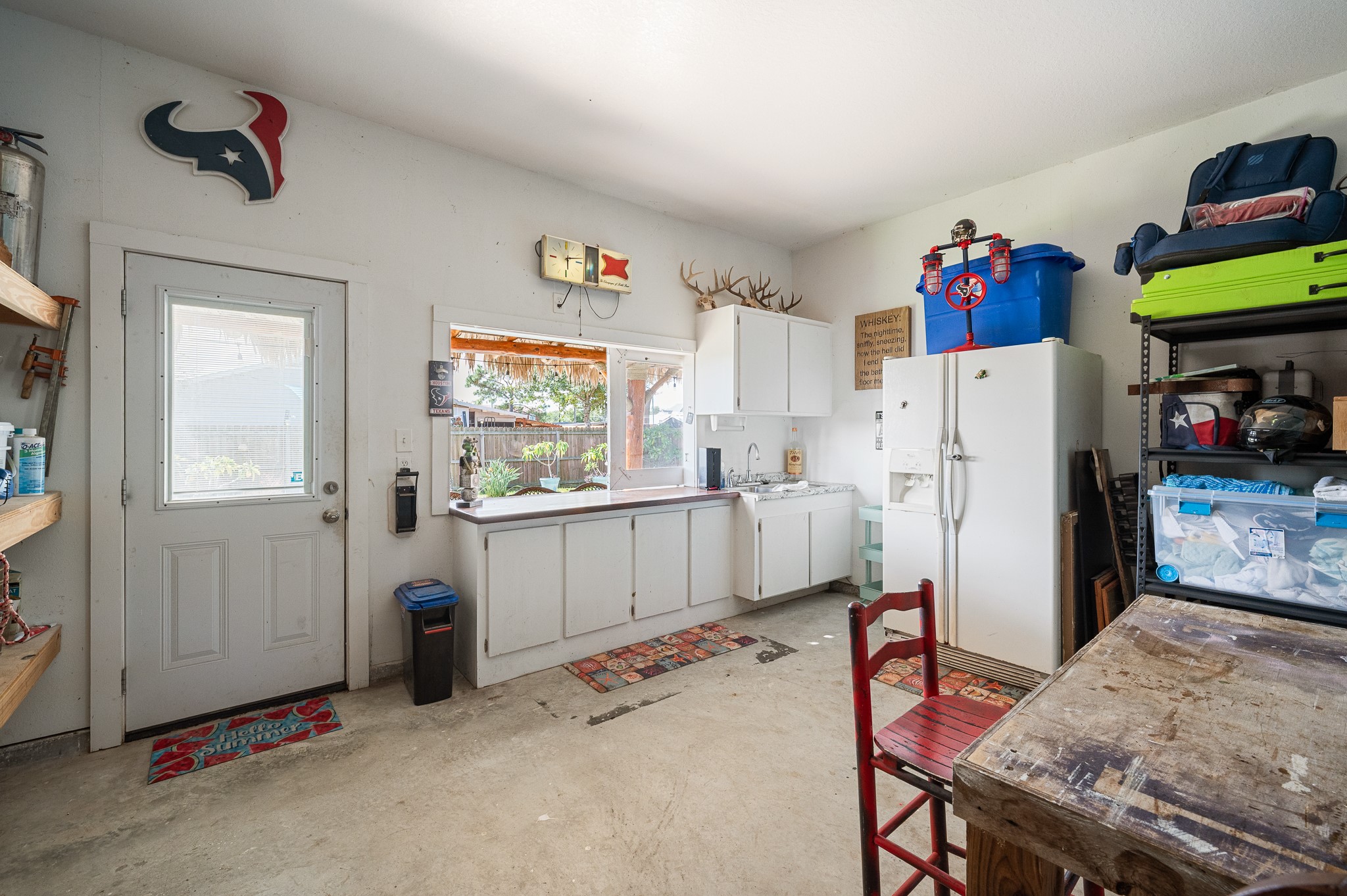 2525 E Bayshore Drive, San Leon, TX 77539