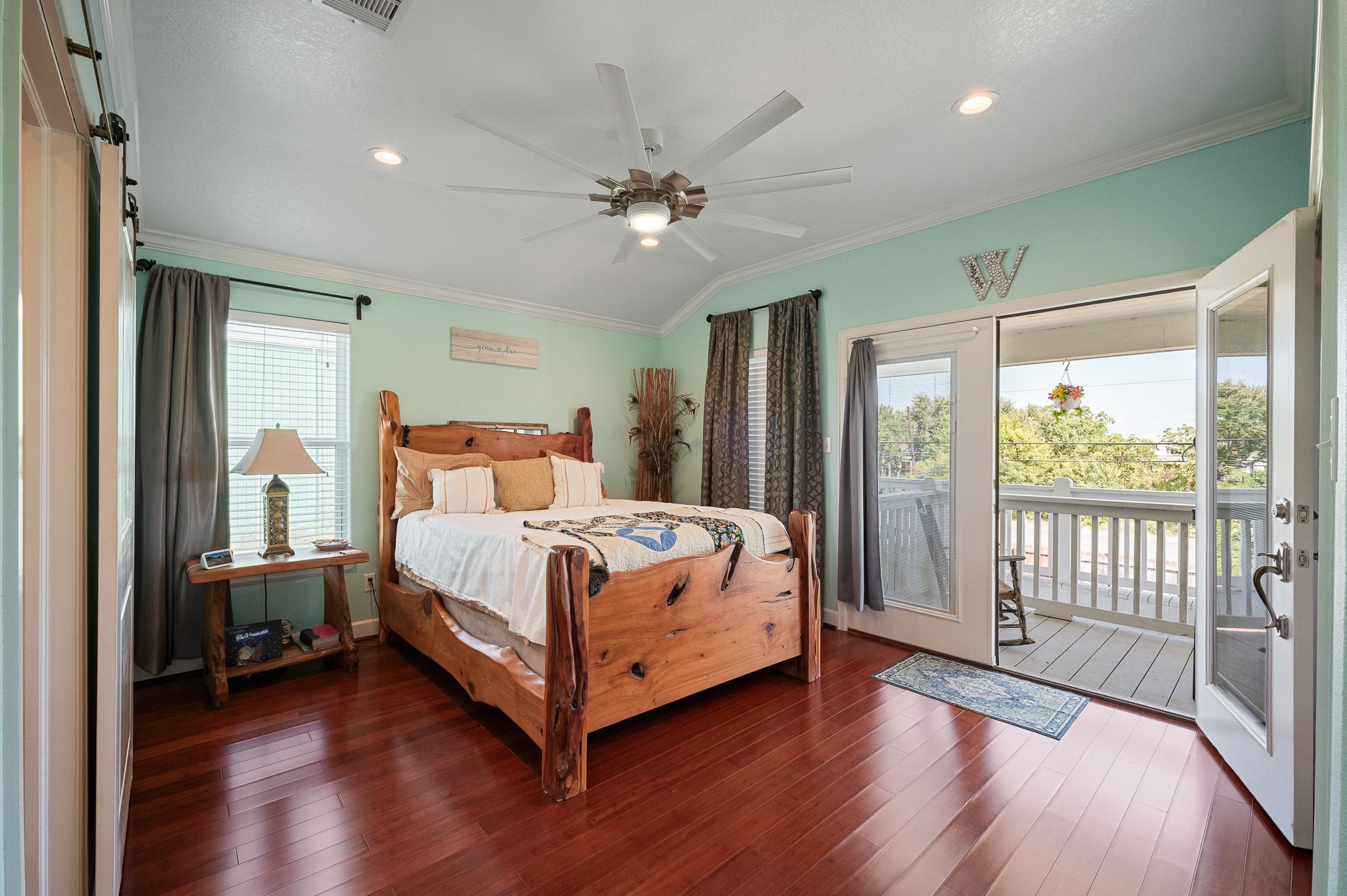 2525 E Bayshore Drive, San Leon, TX 77539
