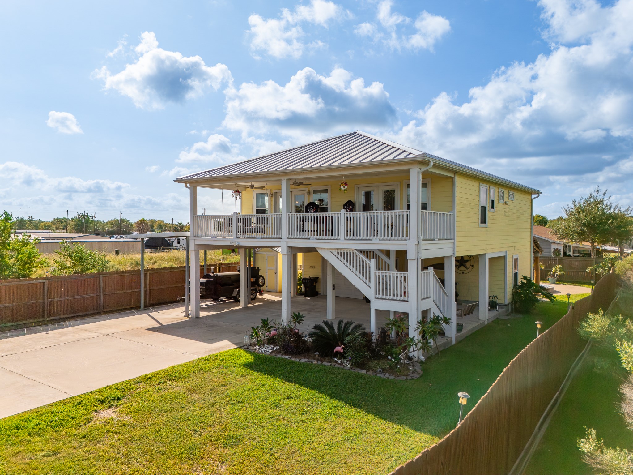 2525 E Bayshore Drive, San Leon, TX 77539