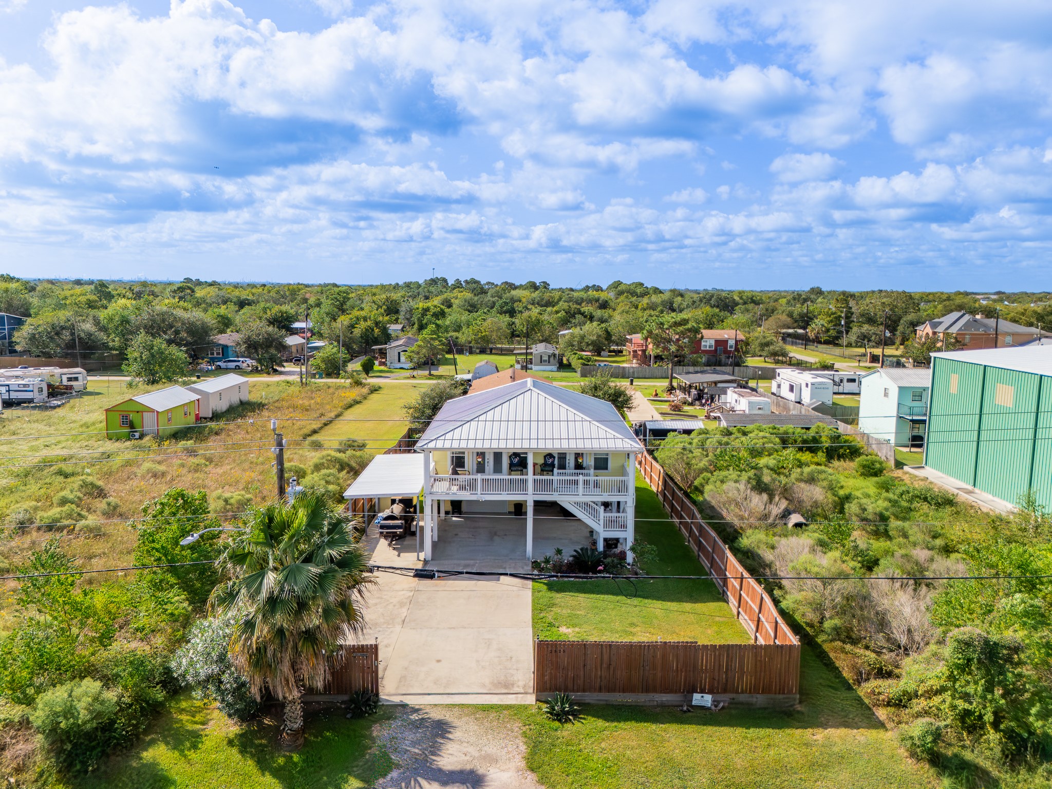 2525 E Bayshore Drive, San Leon, TX 77539