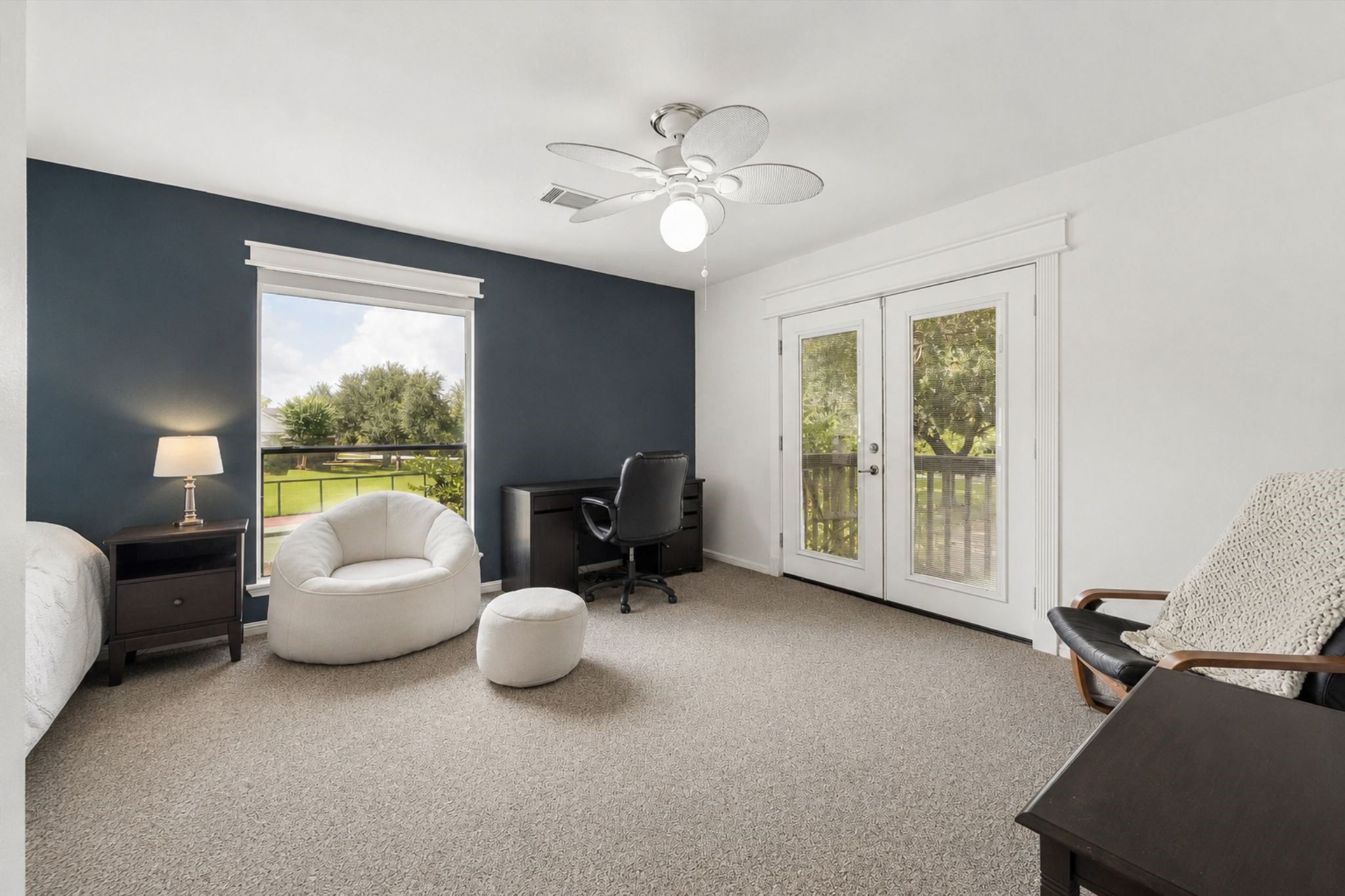ALTERNATE ANGLE OF THE ROOM SHOWING DIRECT ACCESS TO THE RELAXING BALCONY.