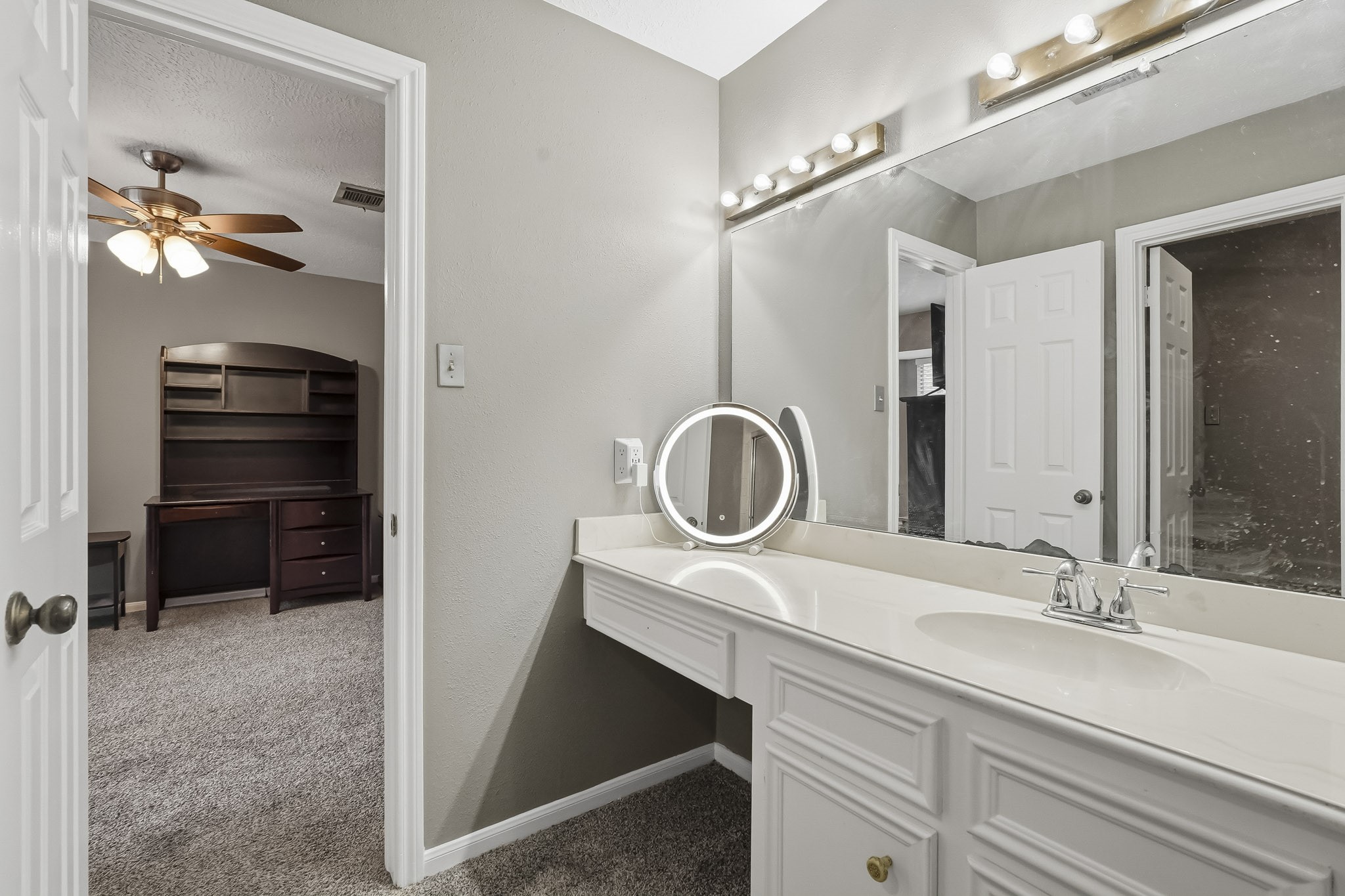 3610 Valley Haven Drive, Houston, TX 77339