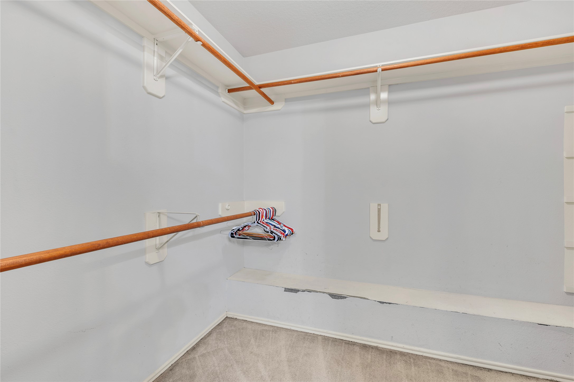 Walk in closet