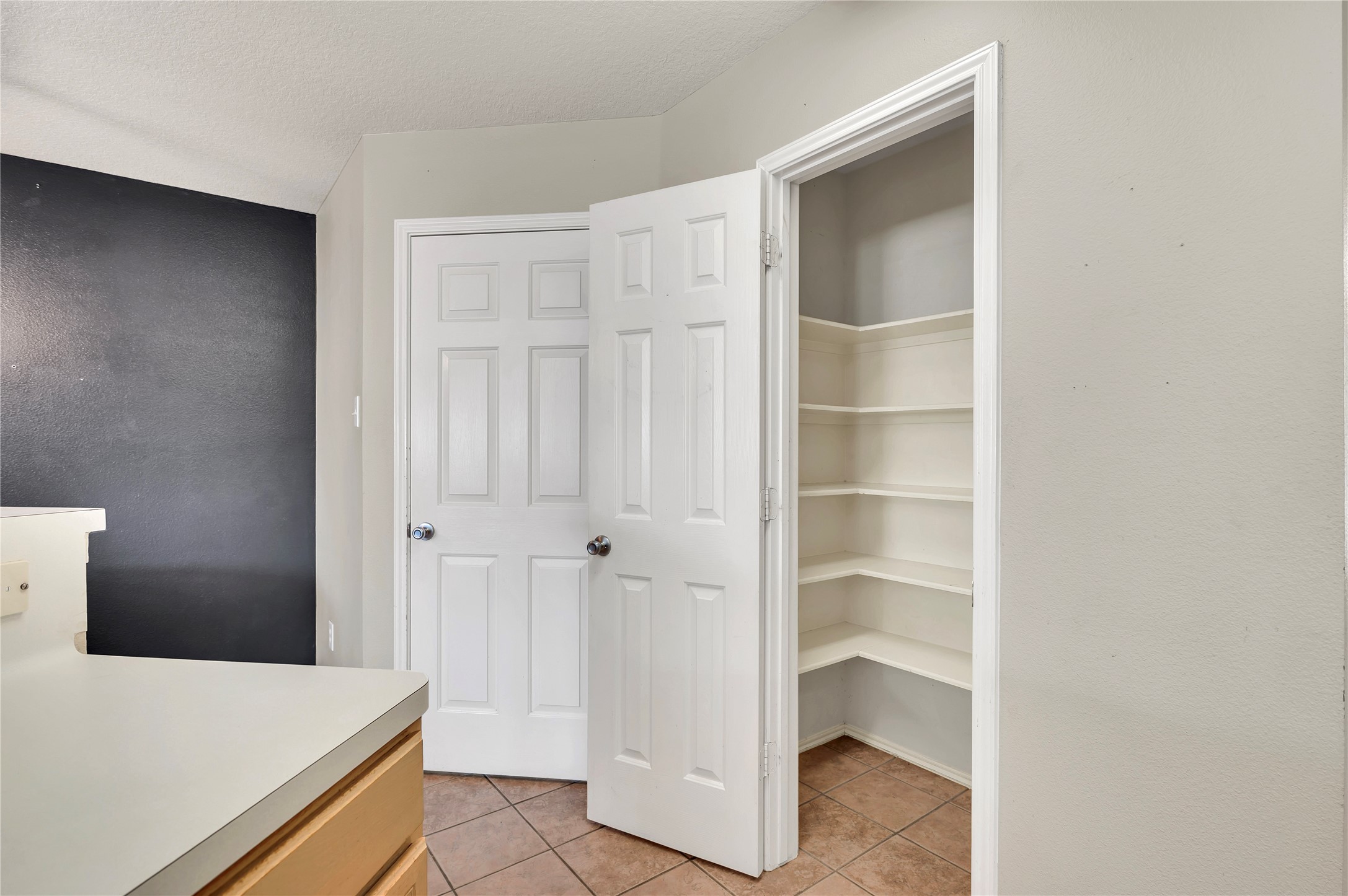 Oversize pantry