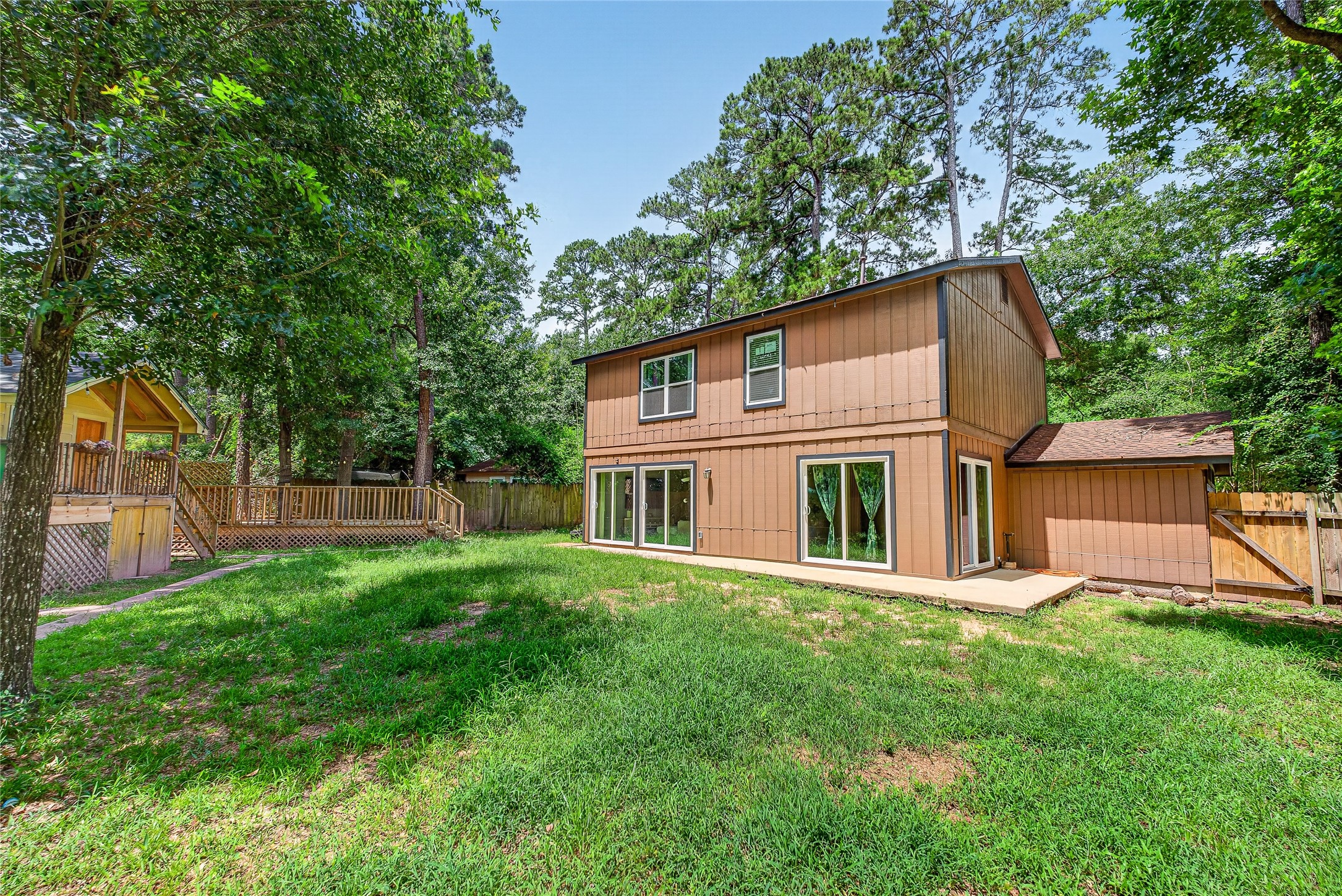 1610 N Red Cedar Circle, The Woodlands, TX 77380