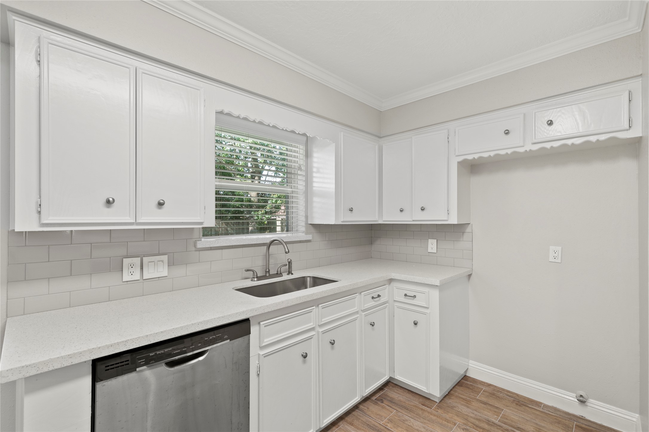 2536 Parkway Avenue, Rosenberg, TX 77471