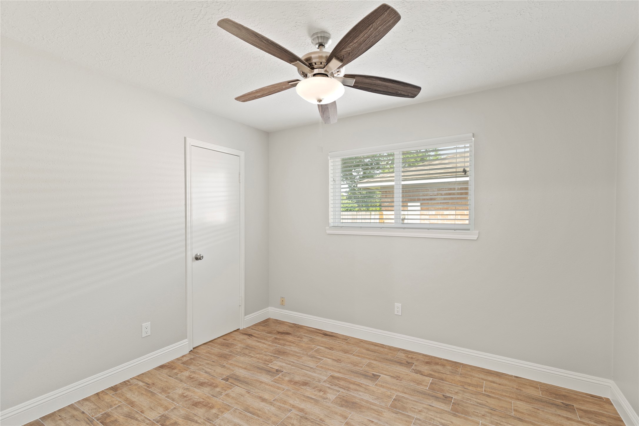 2536 Parkway Avenue, Rosenberg, TX 77471