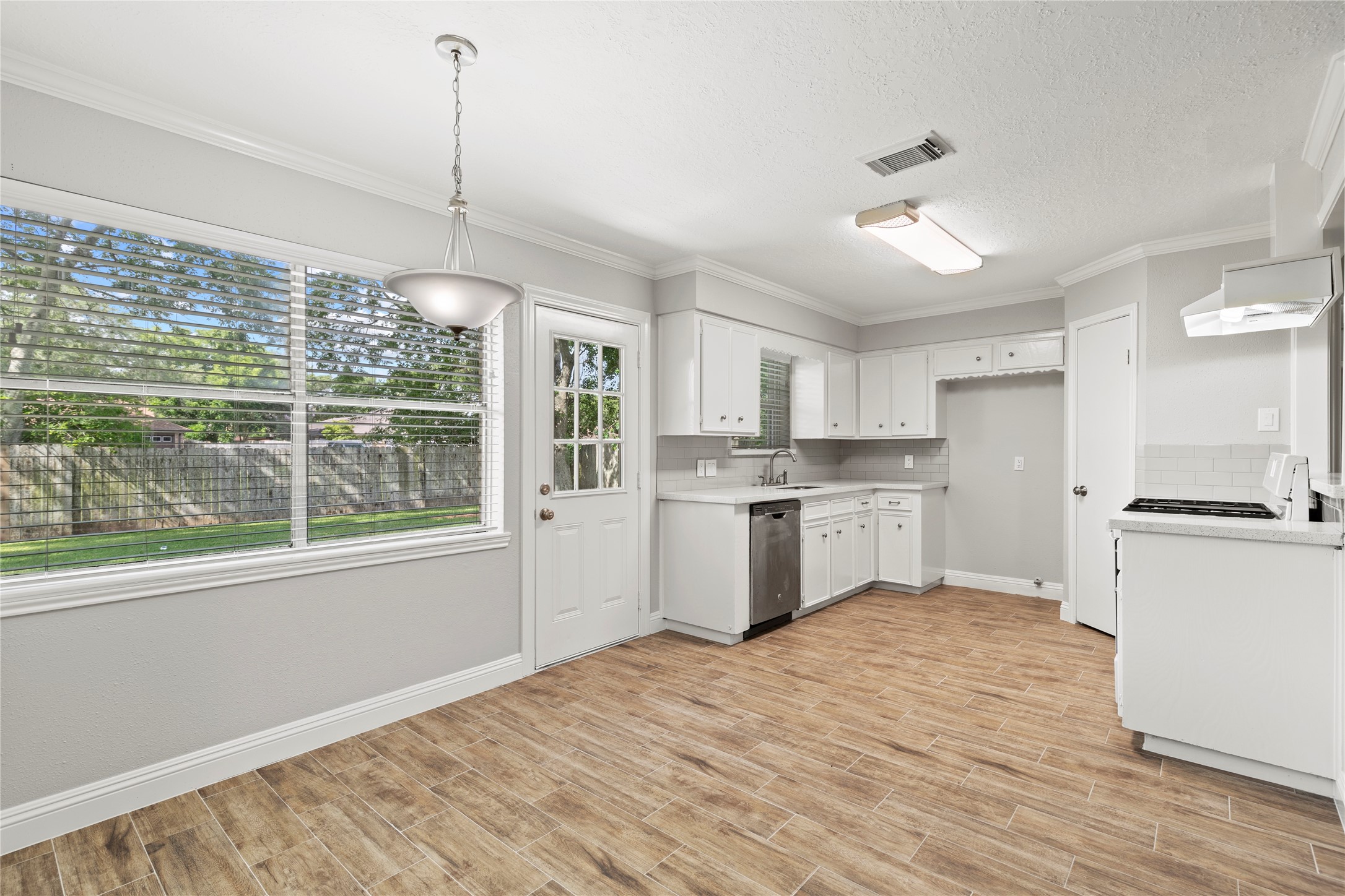 2536 Parkway Avenue, Rosenberg, TX 77471