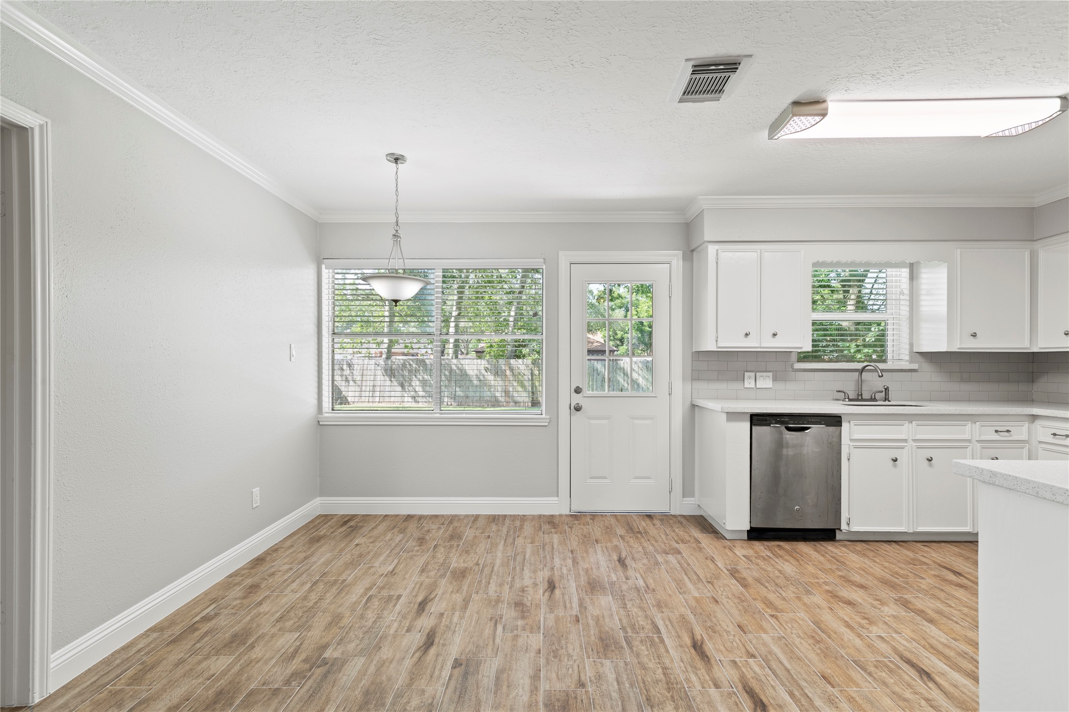 2536 Parkway Avenue, Rosenberg, TX 77471