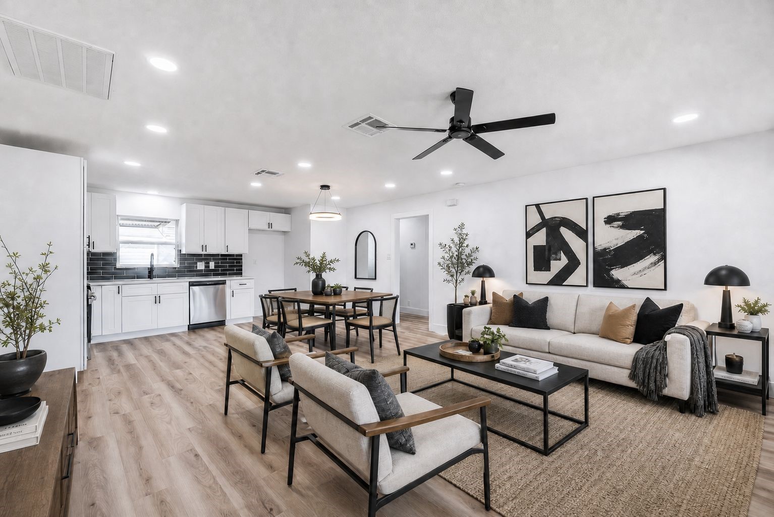 8658 Sonneville Drive, Houston, TX 77080 8658 Sonneville Drive, Houston, TX 77080