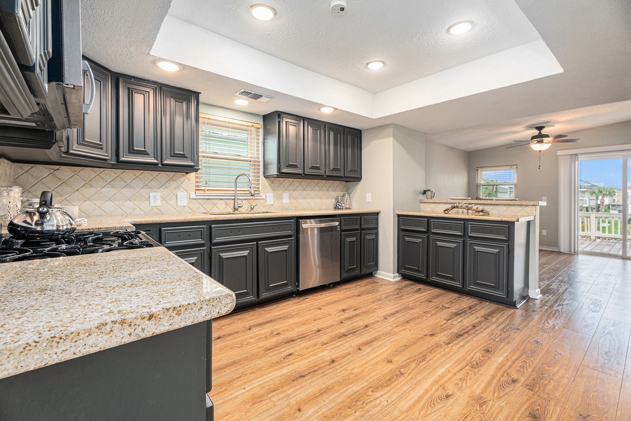 Large Kitchen