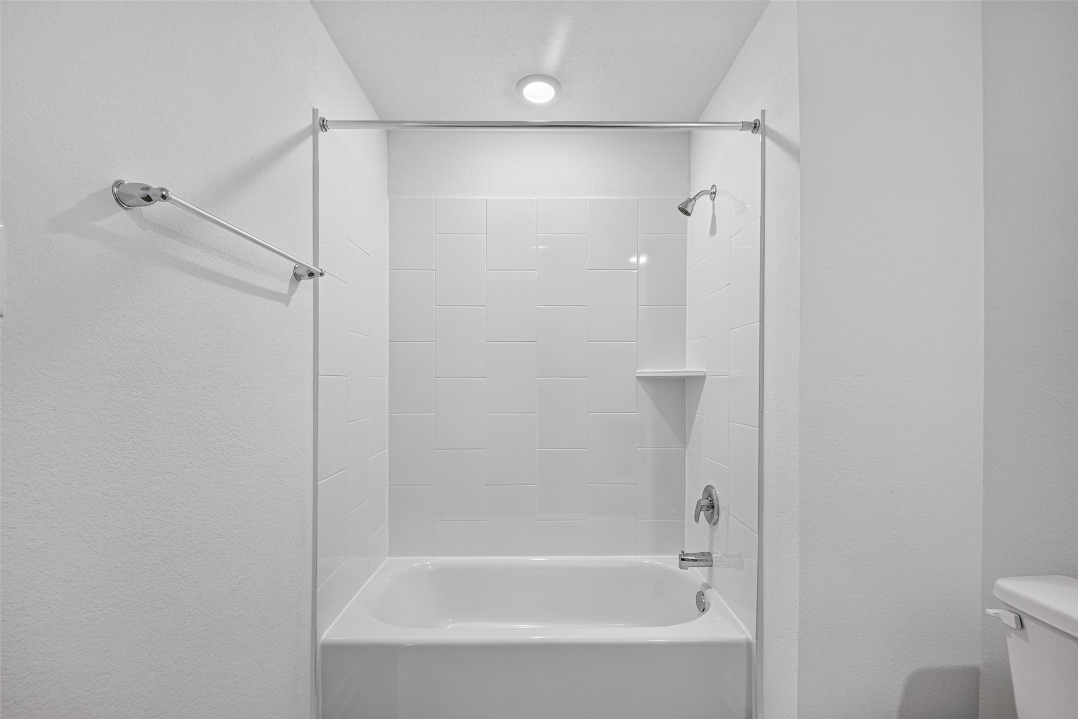 3rd Bathroom (Full)