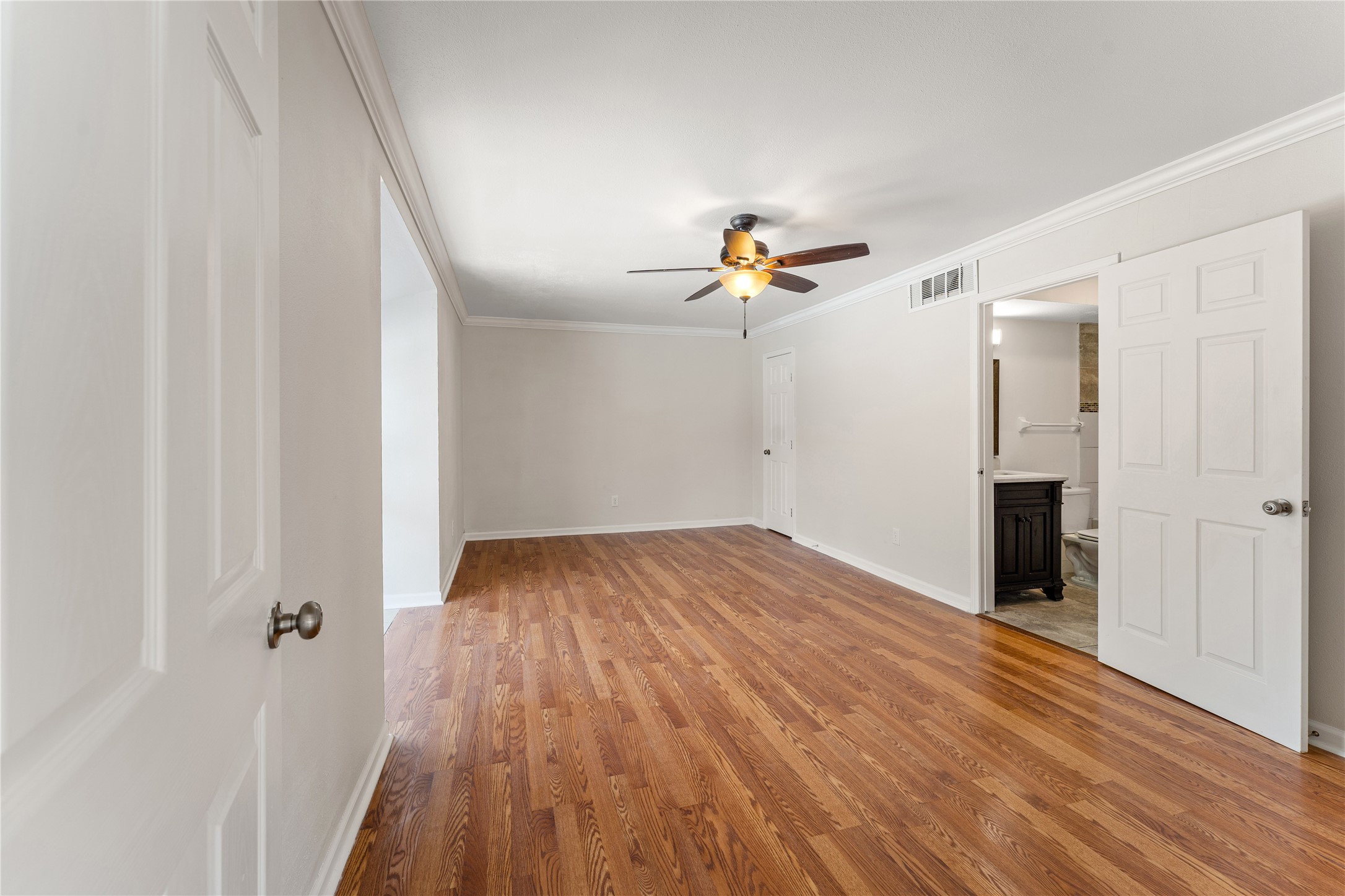 12633 Memorial Drive, #50, Houston, TX 77024 12633 Memorial Drive, #50, Houston, TX 77024