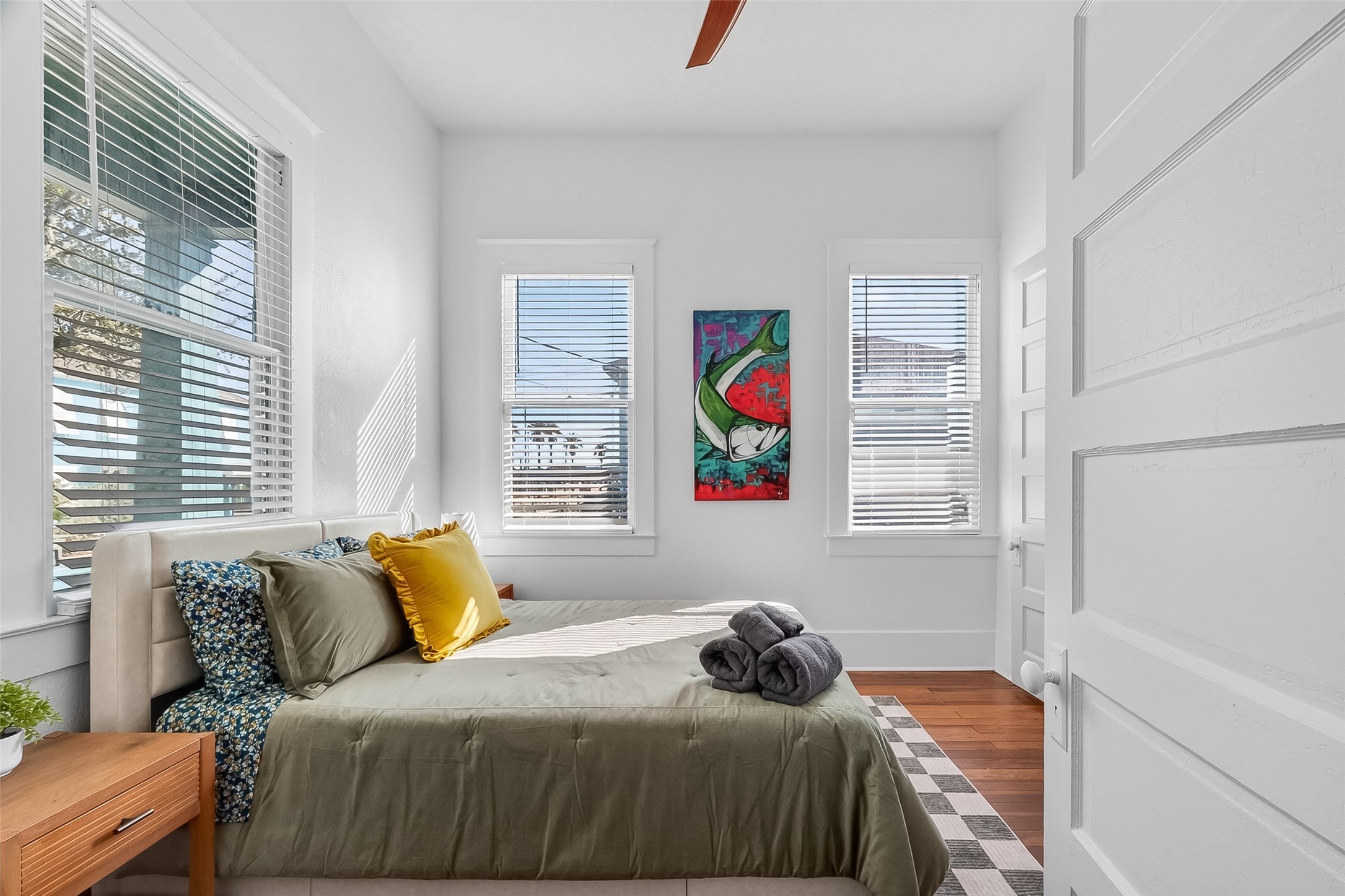 Queen sized bedroom