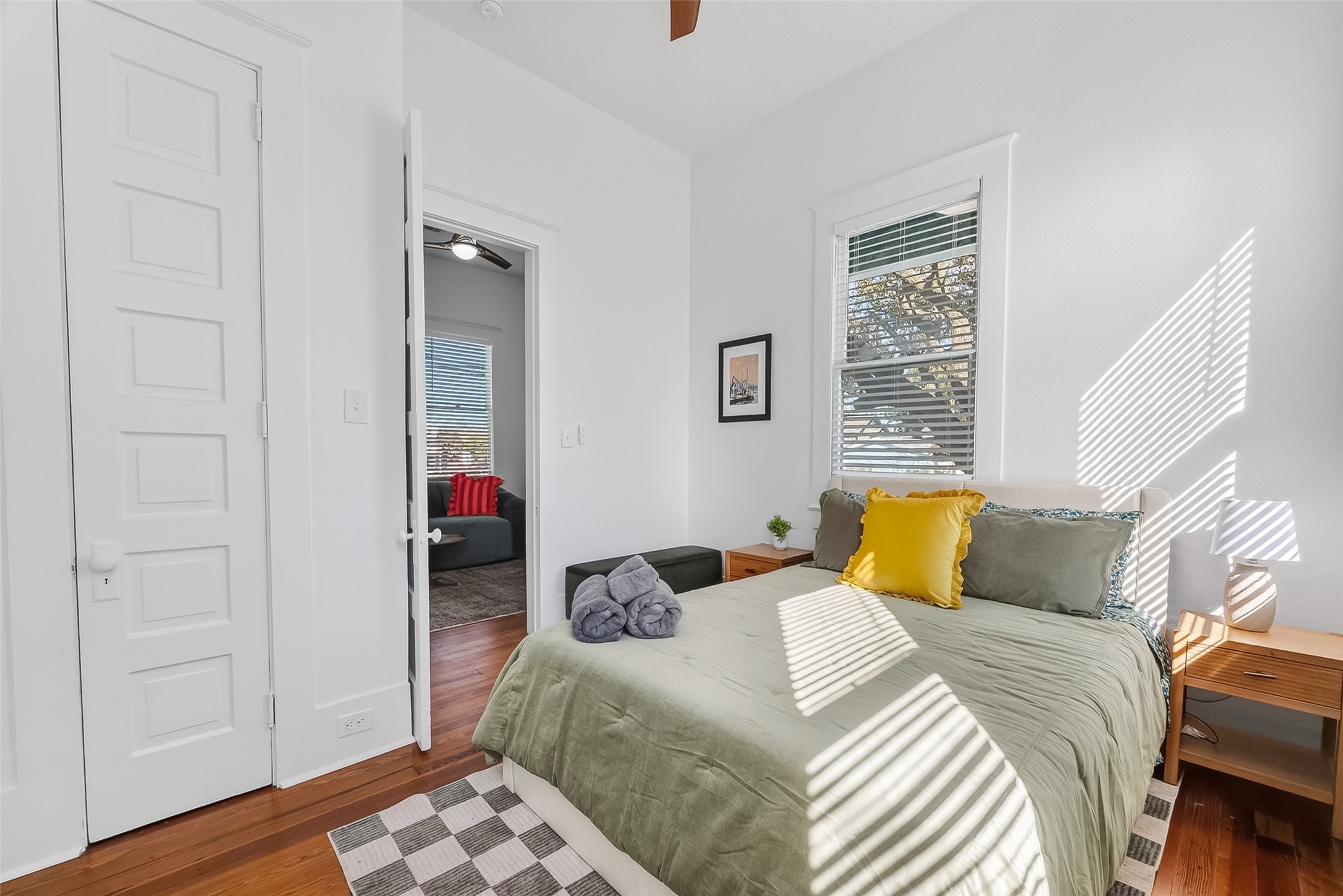 2015 28TH ST, Galveston, TX 77550