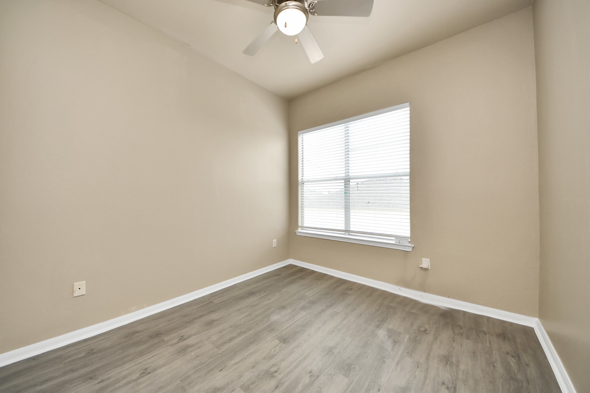 1441 East Street, #312, Houston, TX 77007