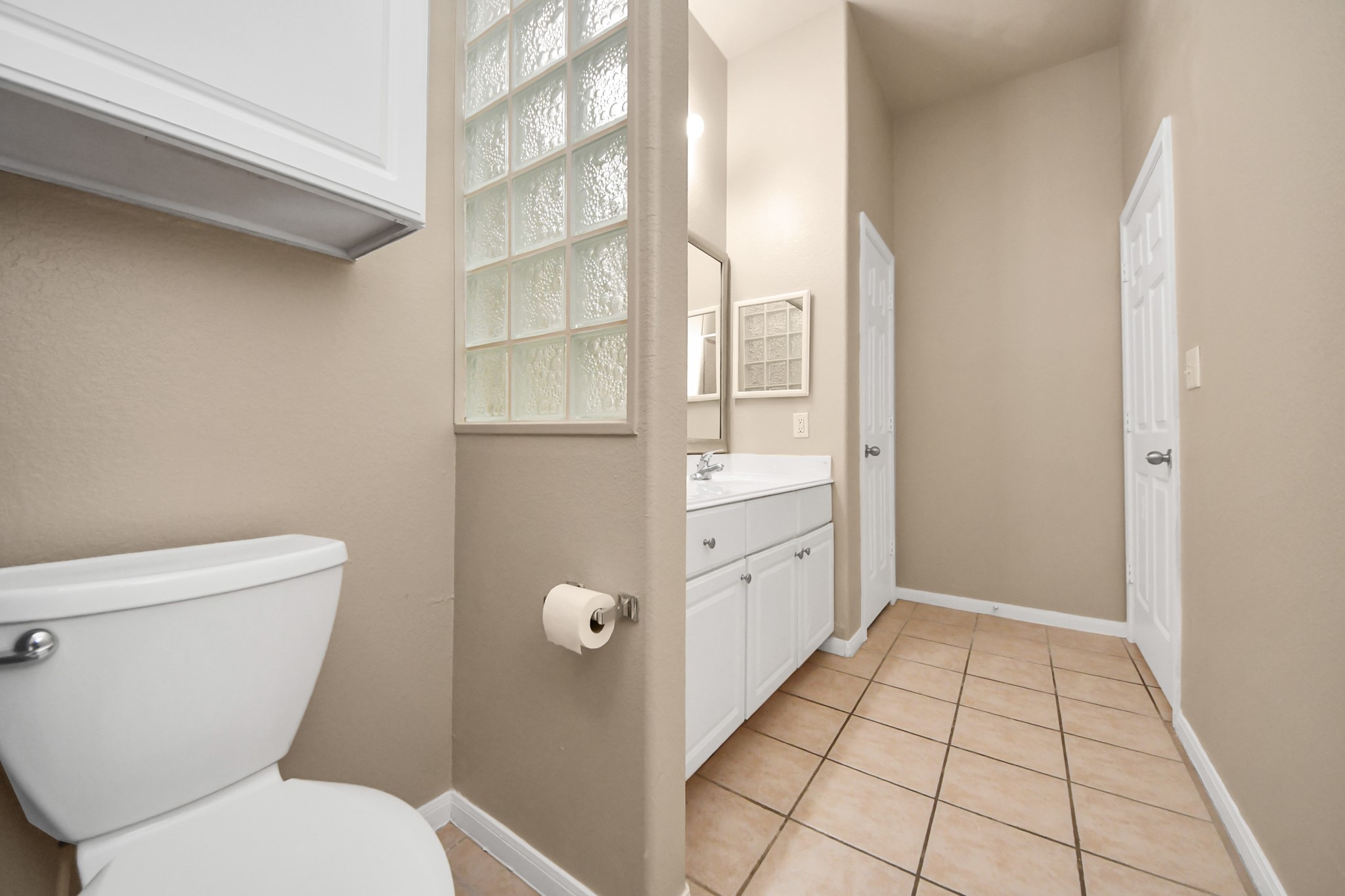 1441 East Street, #312, Houston, TX 77007
