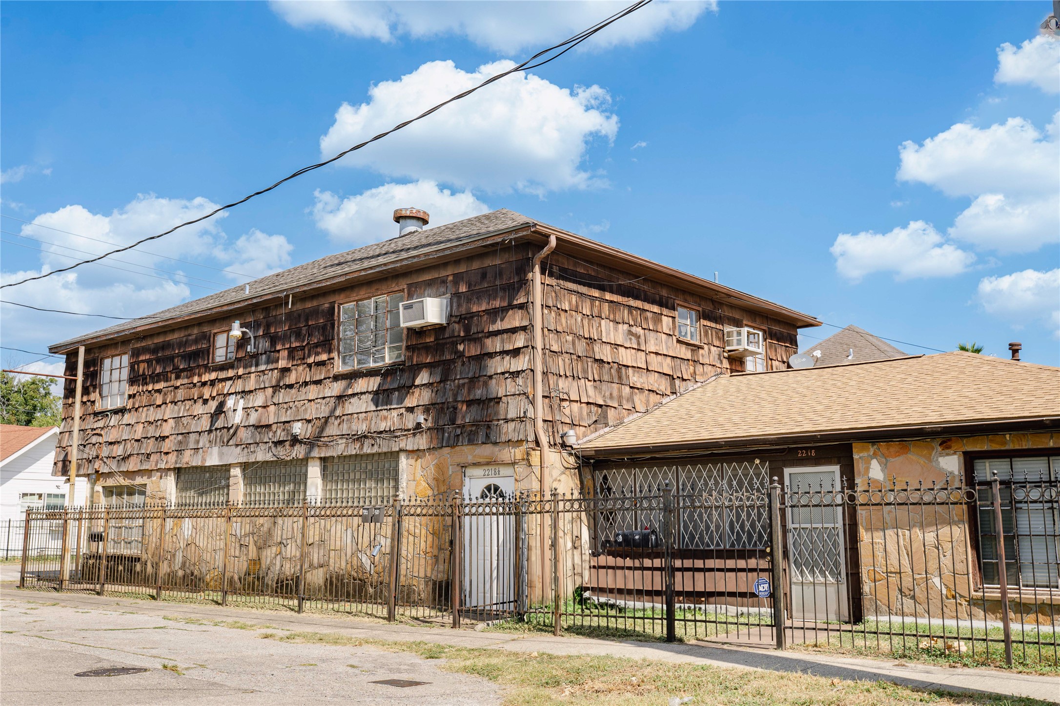 1414 Campbell Street, #1-7, Houston, TX 77009