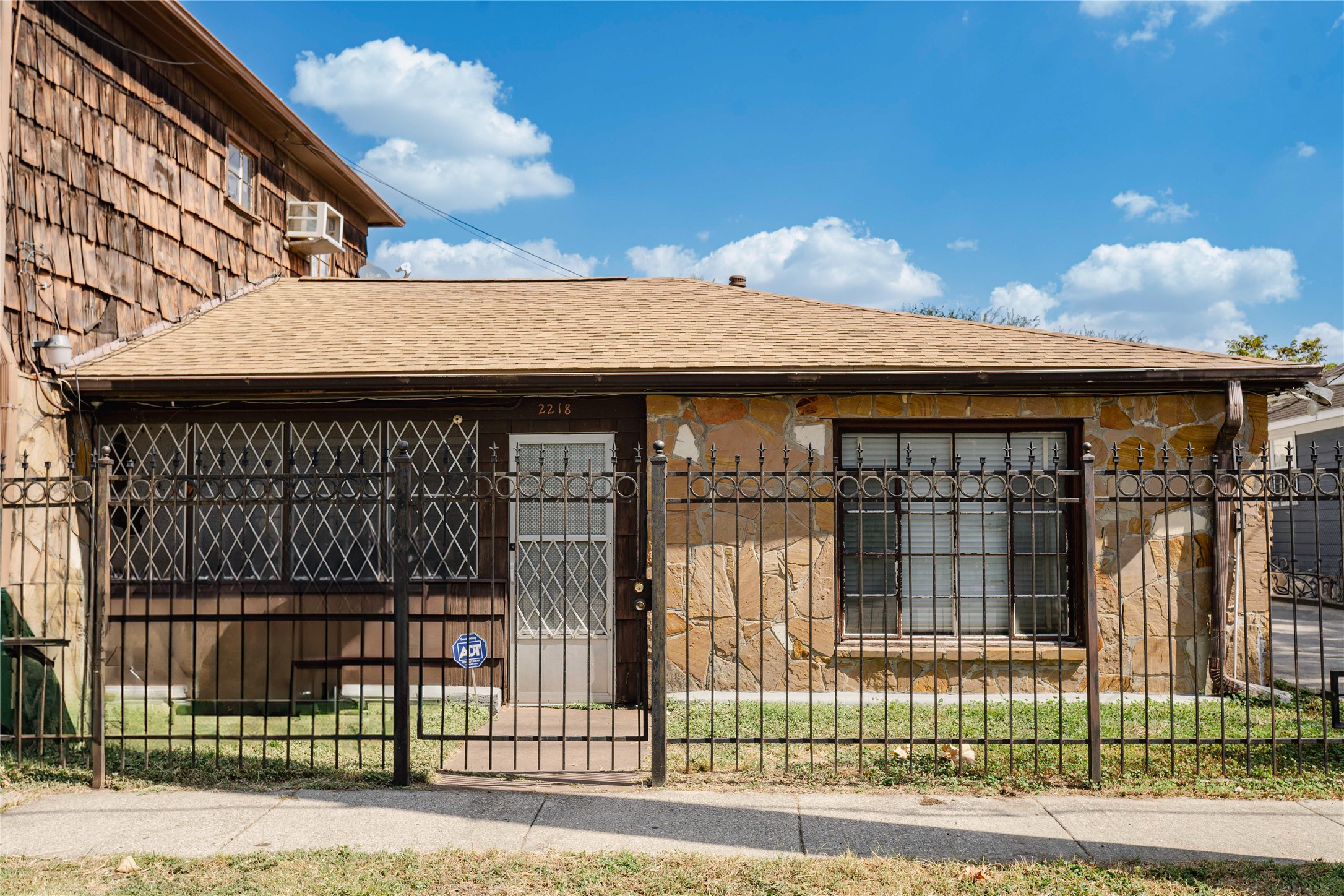 1414 Campbell Street, #1-7, Houston, TX 77009