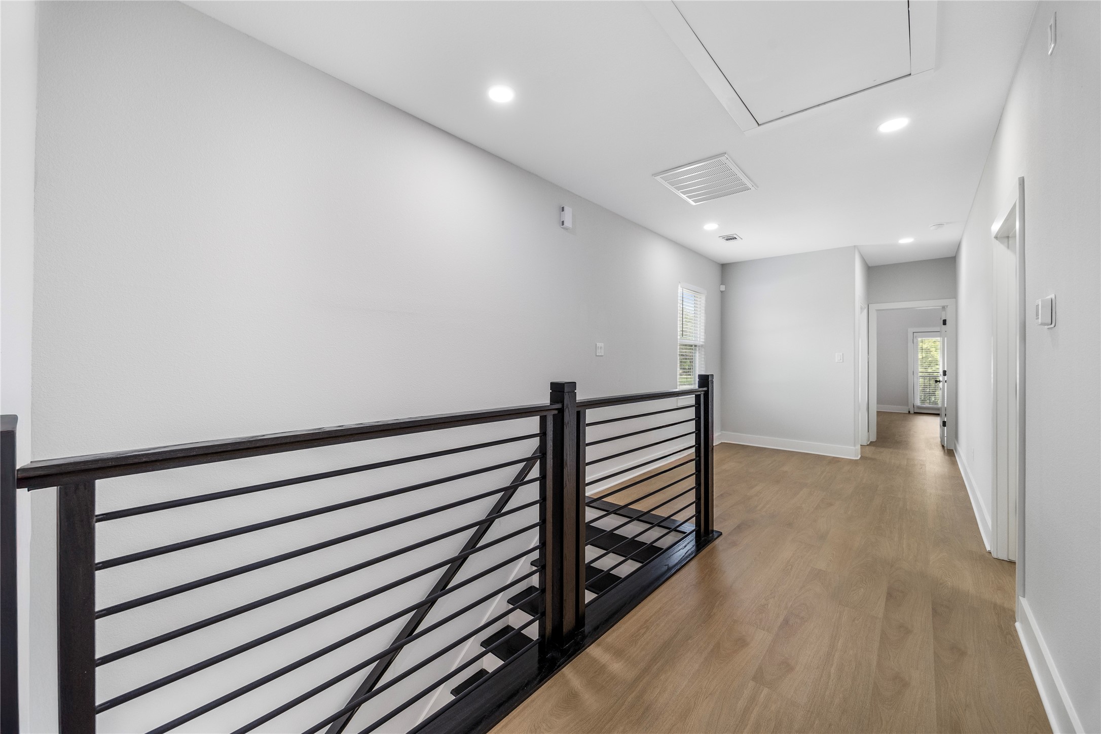 823 Enterprise Street, Houston, TX 77088