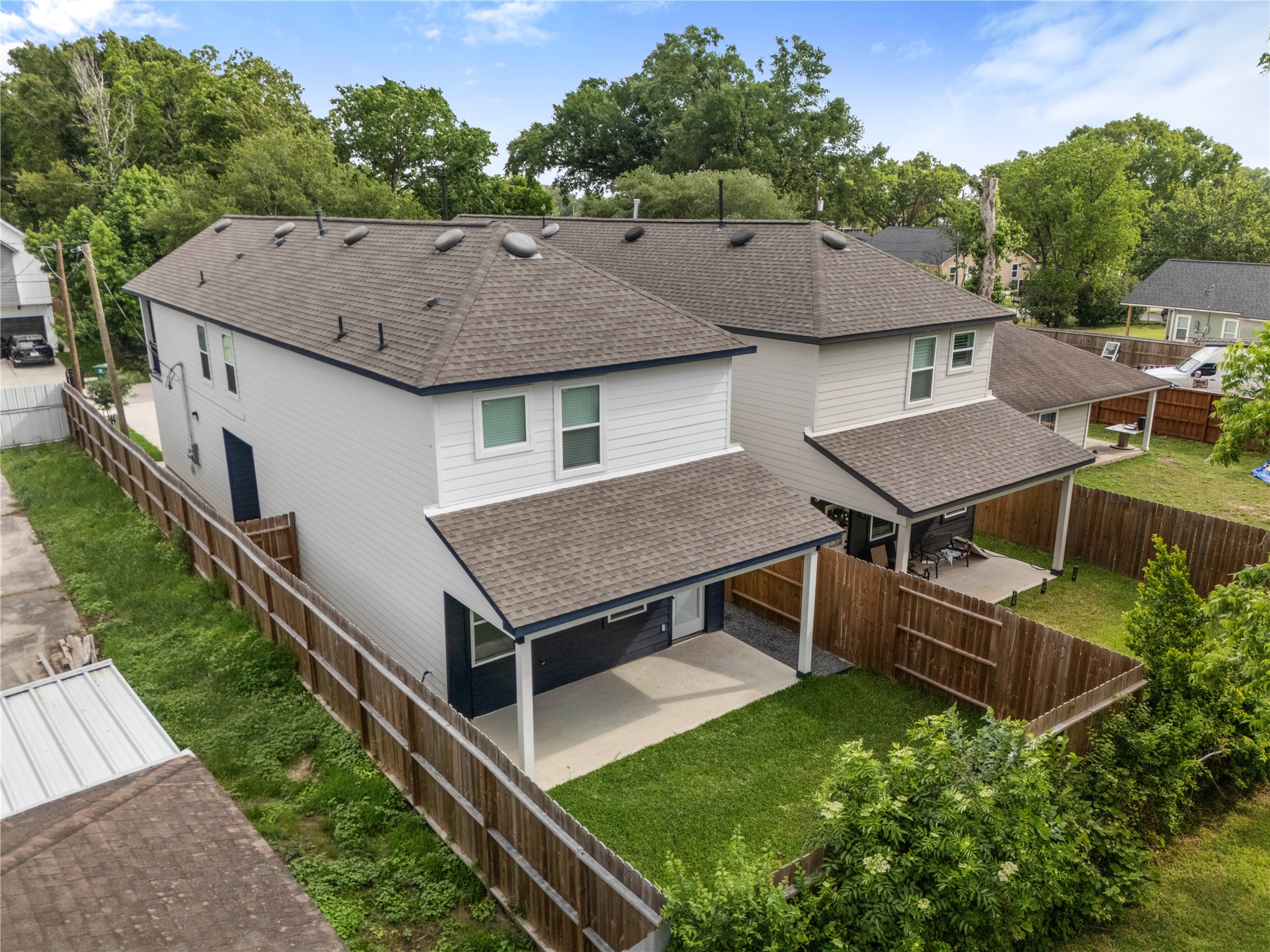 823 Enterprise Street, Houston, TX 77088