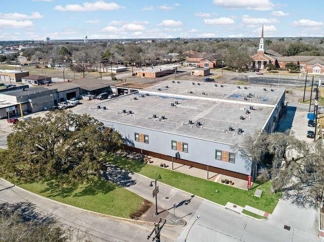 612 W Texas Avenue Unit 201, Baytown, TX 77520