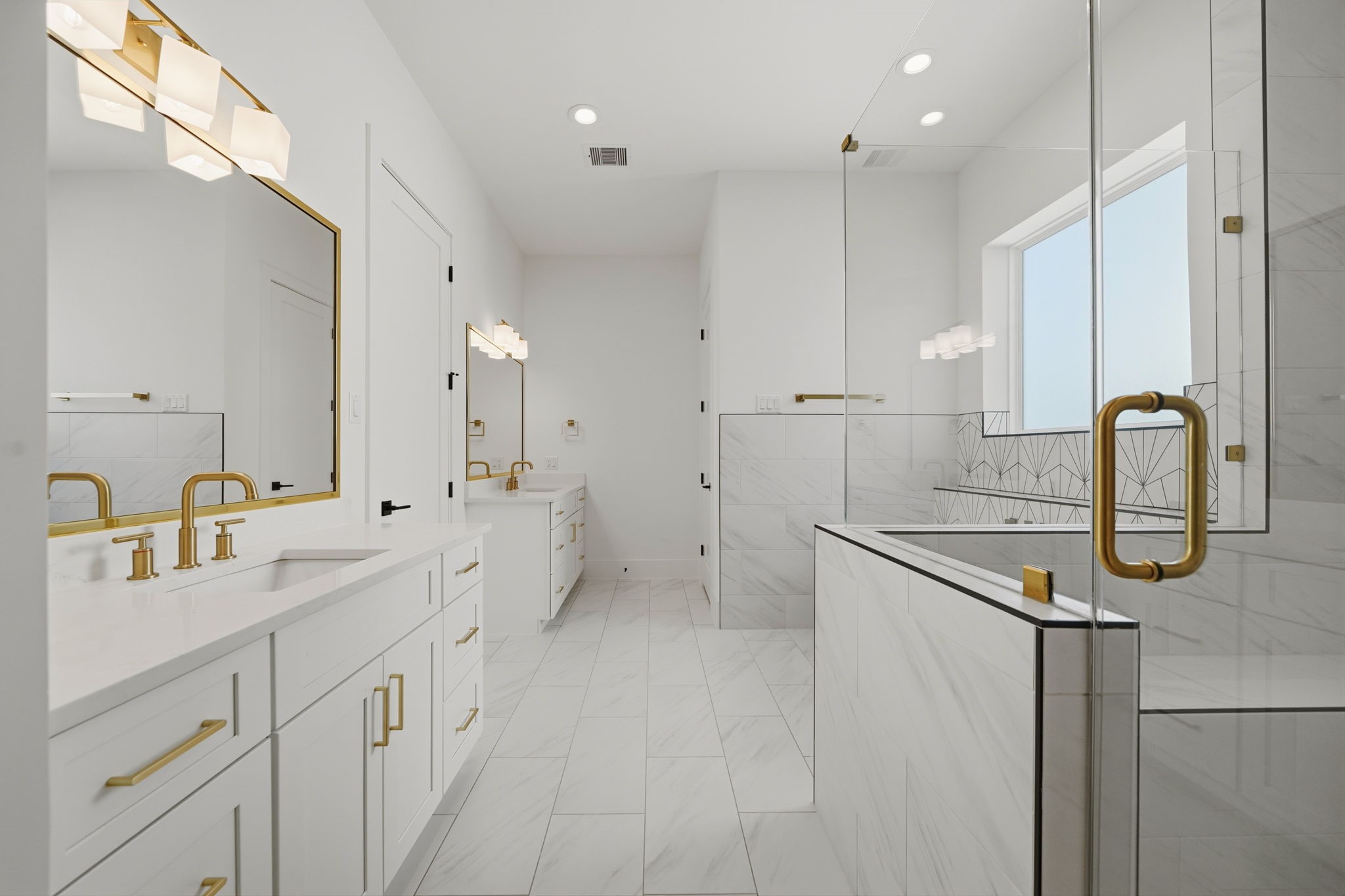 1120 E 26th Street, Houston, TX 77009