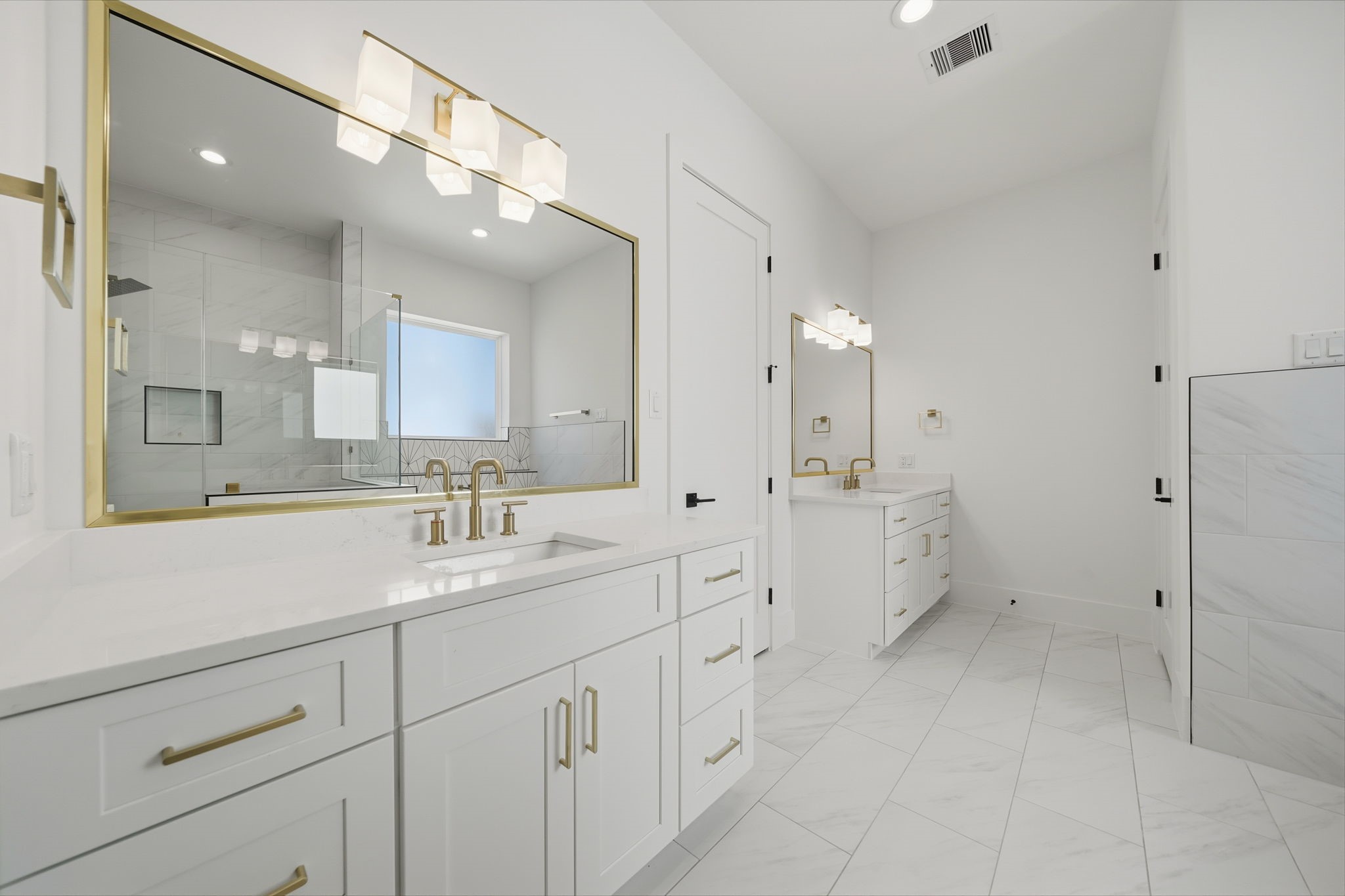 1120 E 26th Street, Houston, TX 77009