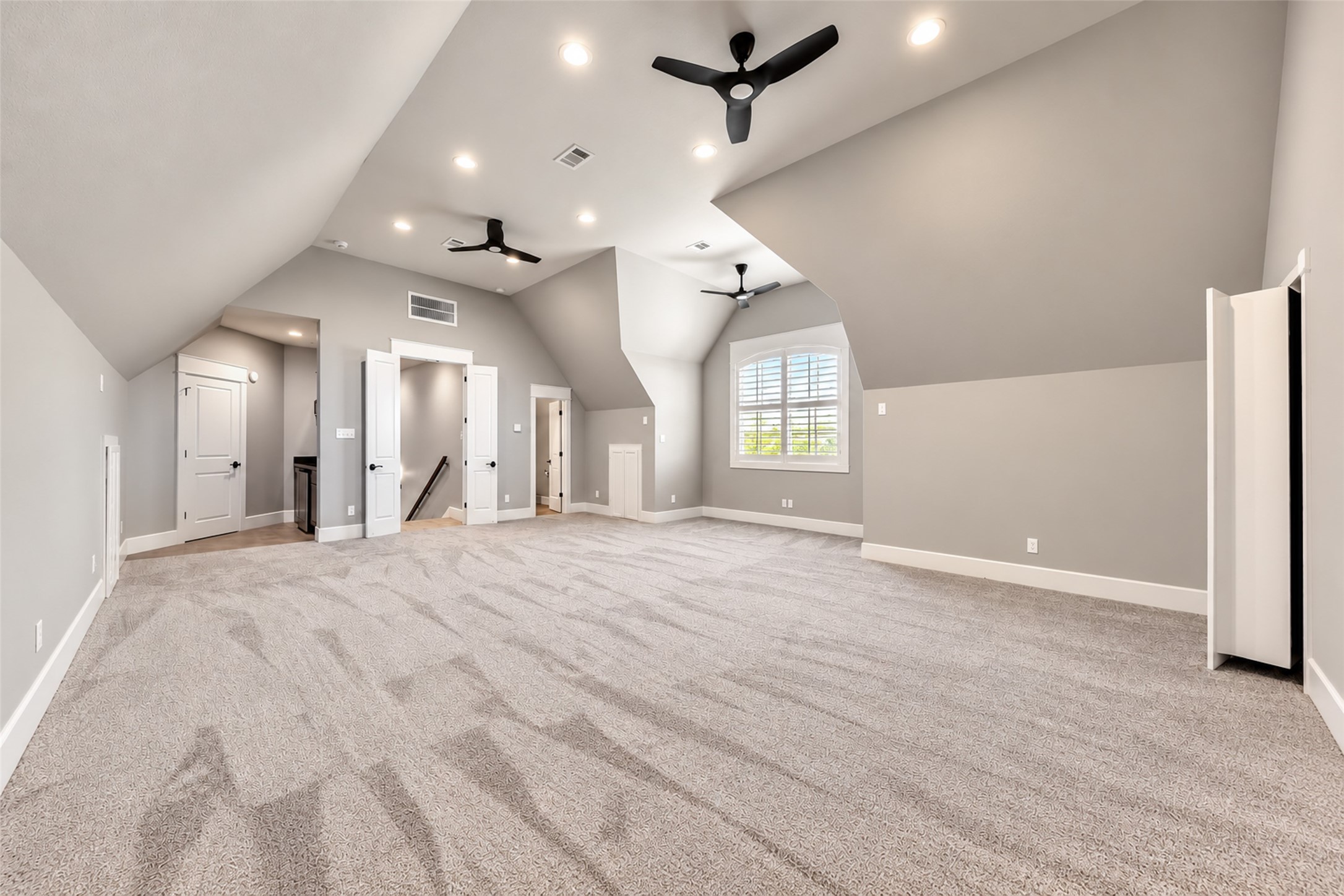 Studio/ media room/ flex space