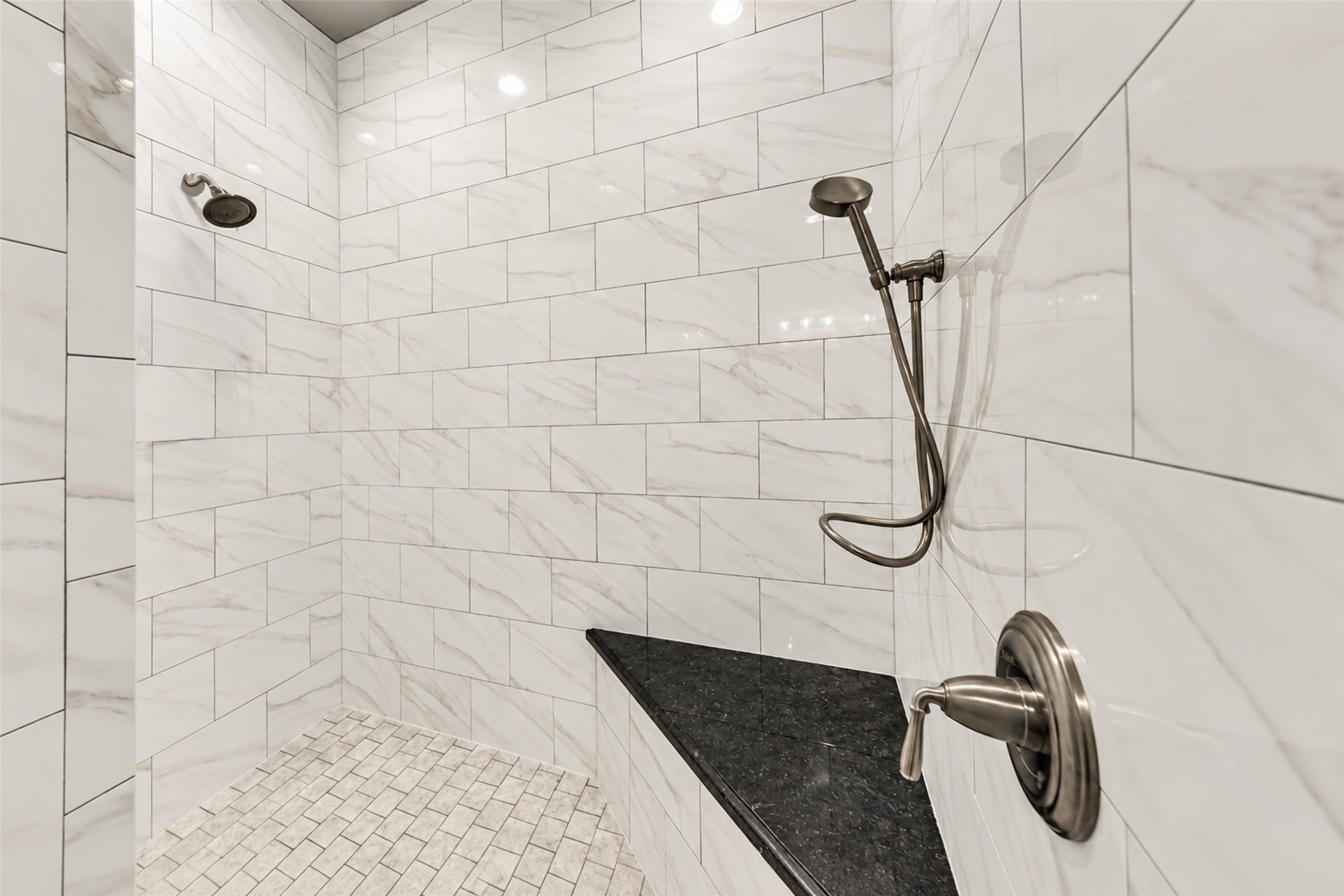 Primary shower