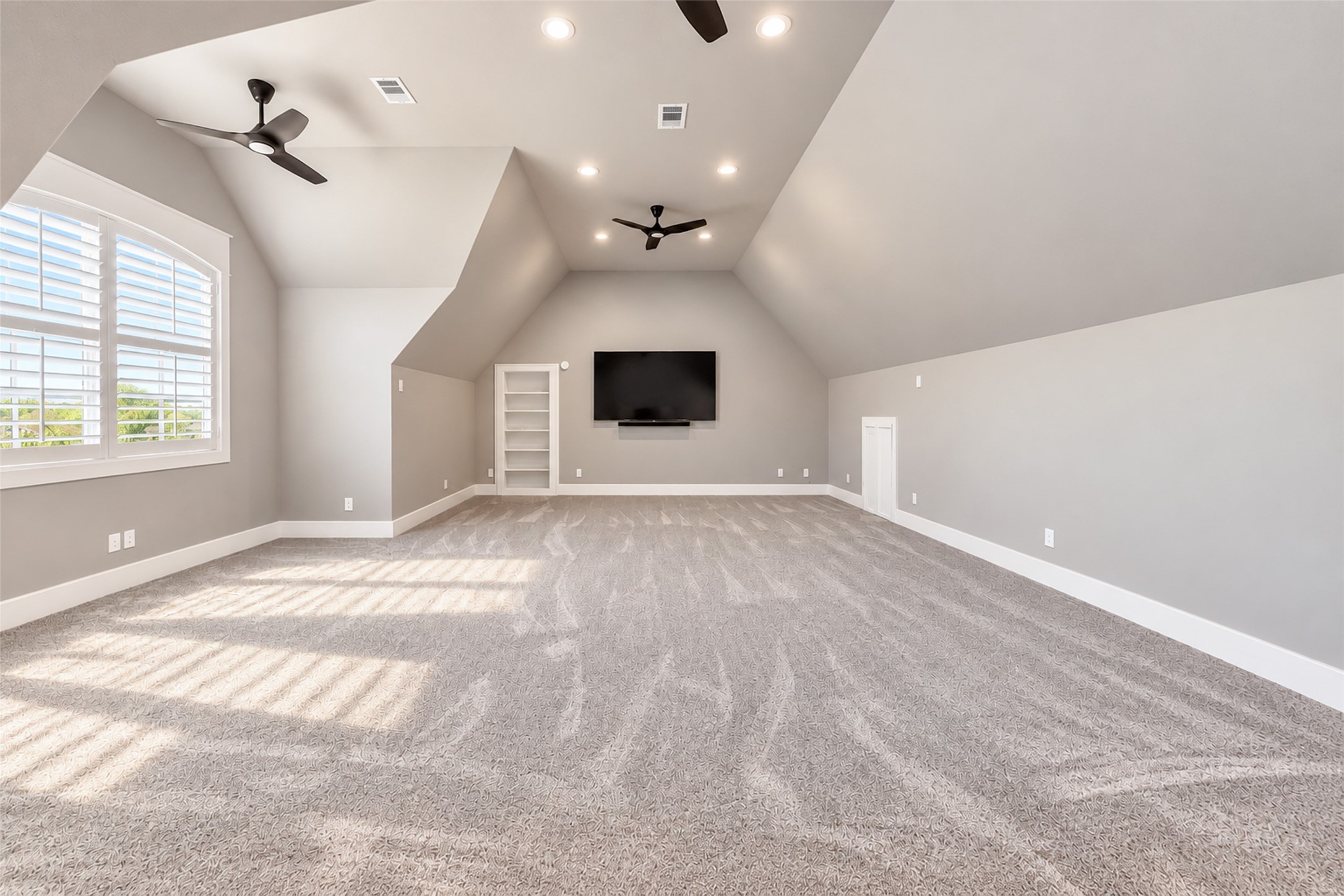 Upstairs flex space/ studio