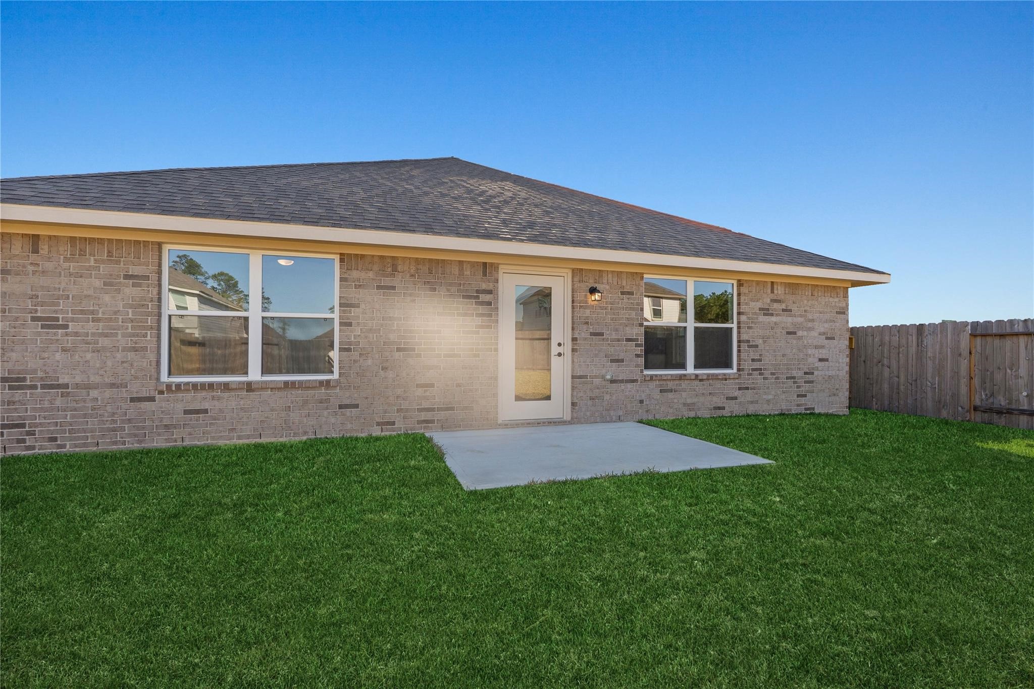 229 Bryan, Angleton, TX 77515