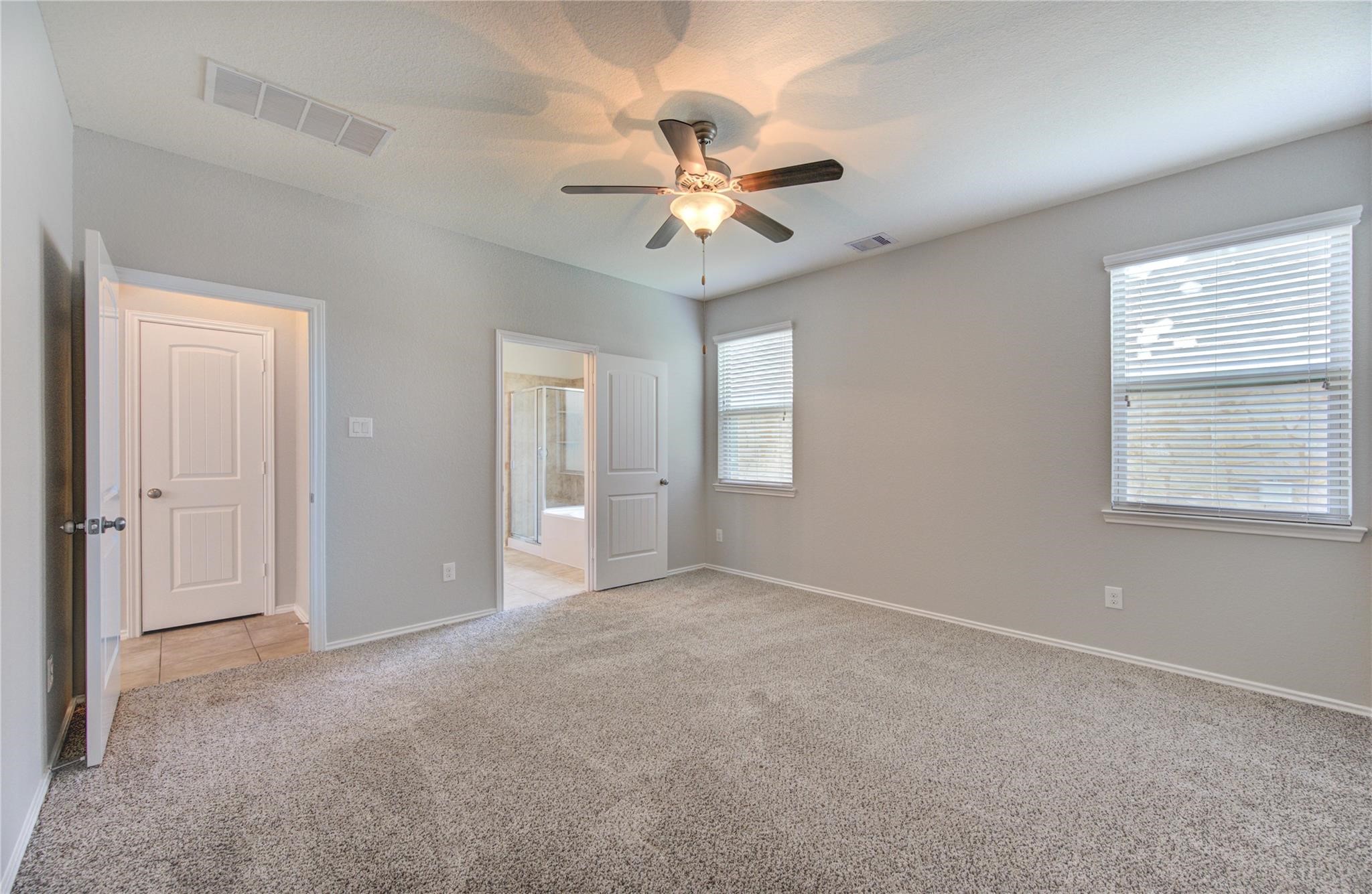 13527 Smith Lake Lane, Houston, TX 77044