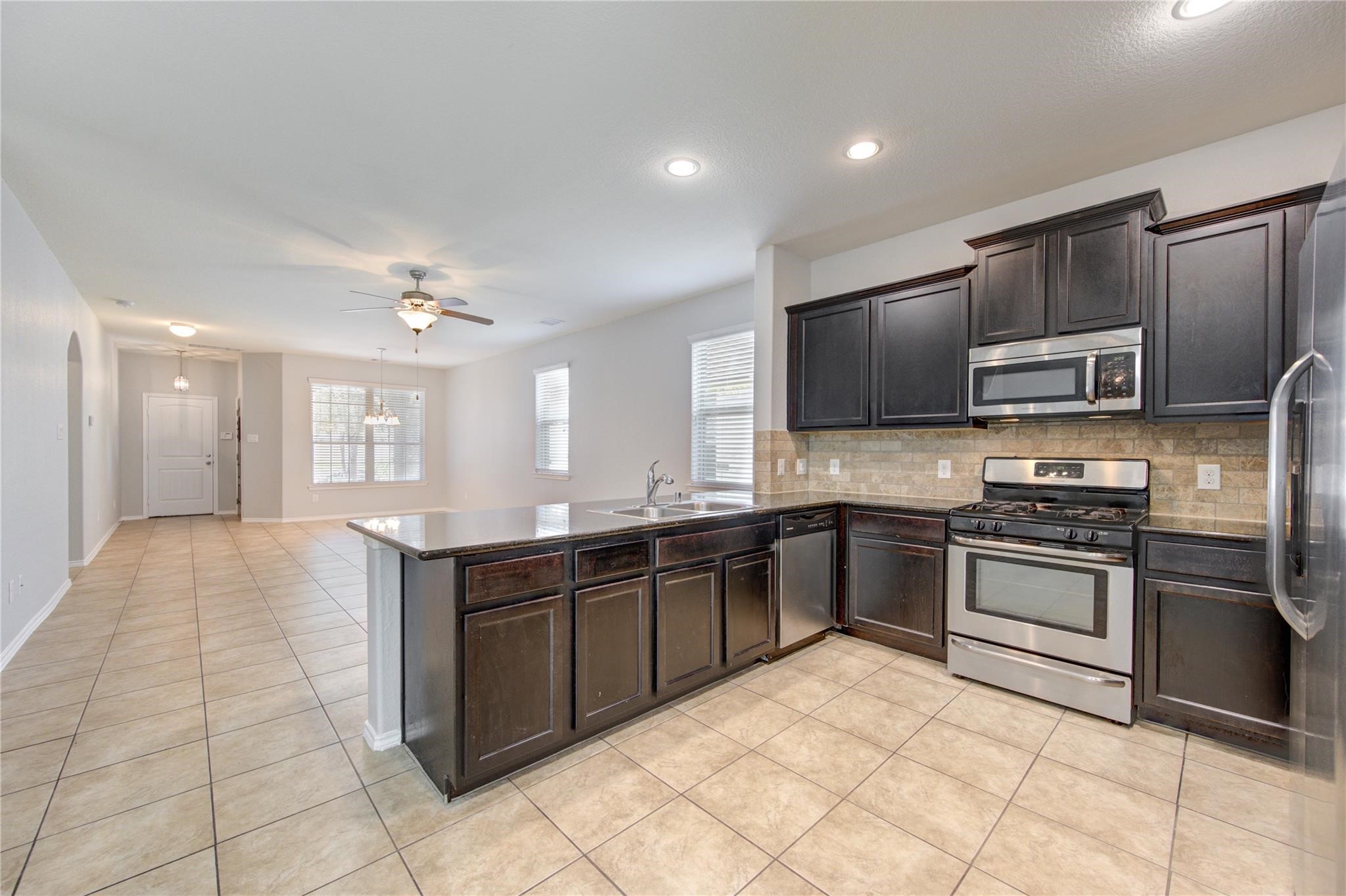 13527 Smith Lake Lane, Houston, TX 77044
