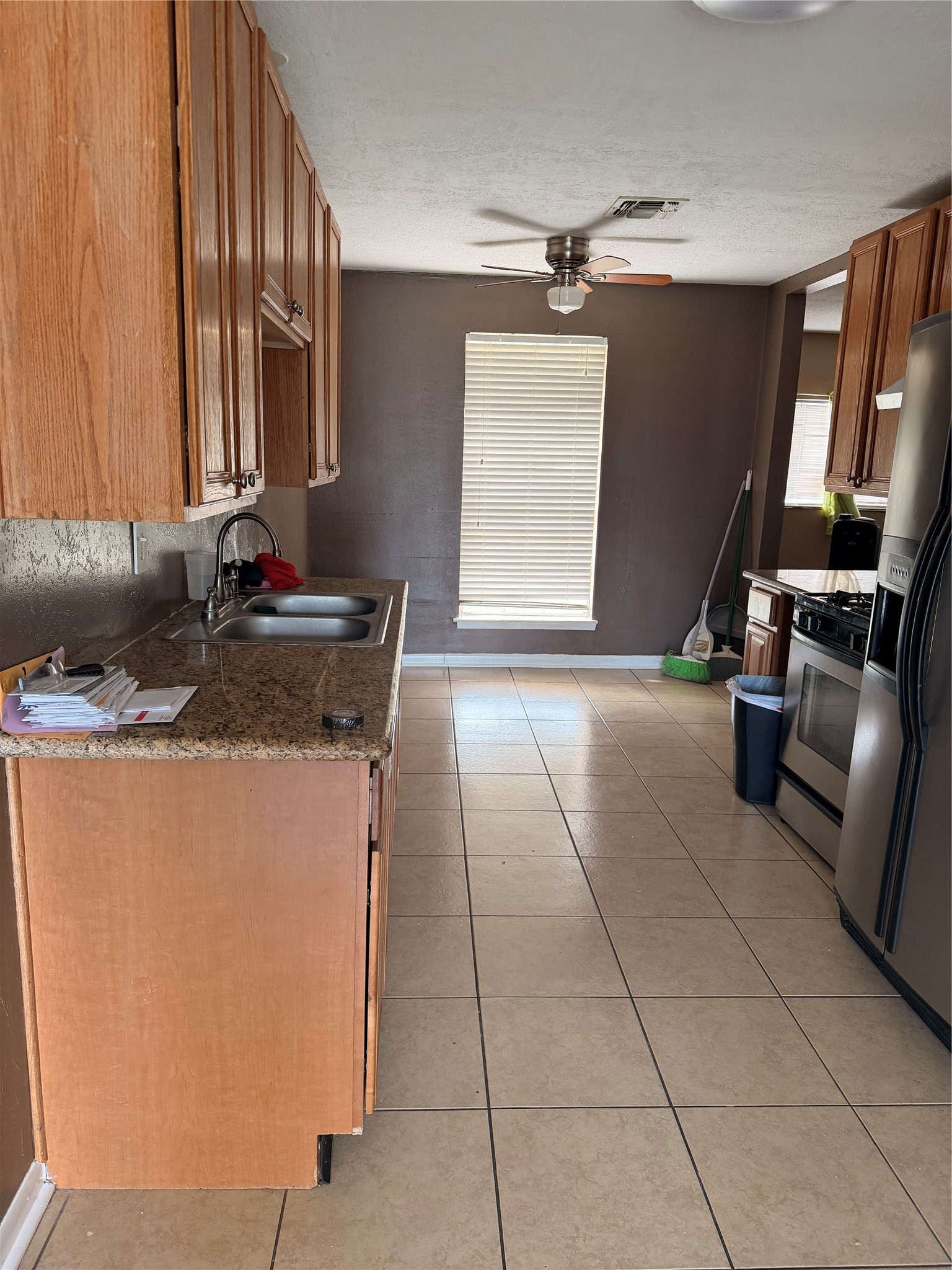 7618 Kellwood Drive, Houston, TX 77040 7618 Kellwood Drive, Houston, TX 77040
