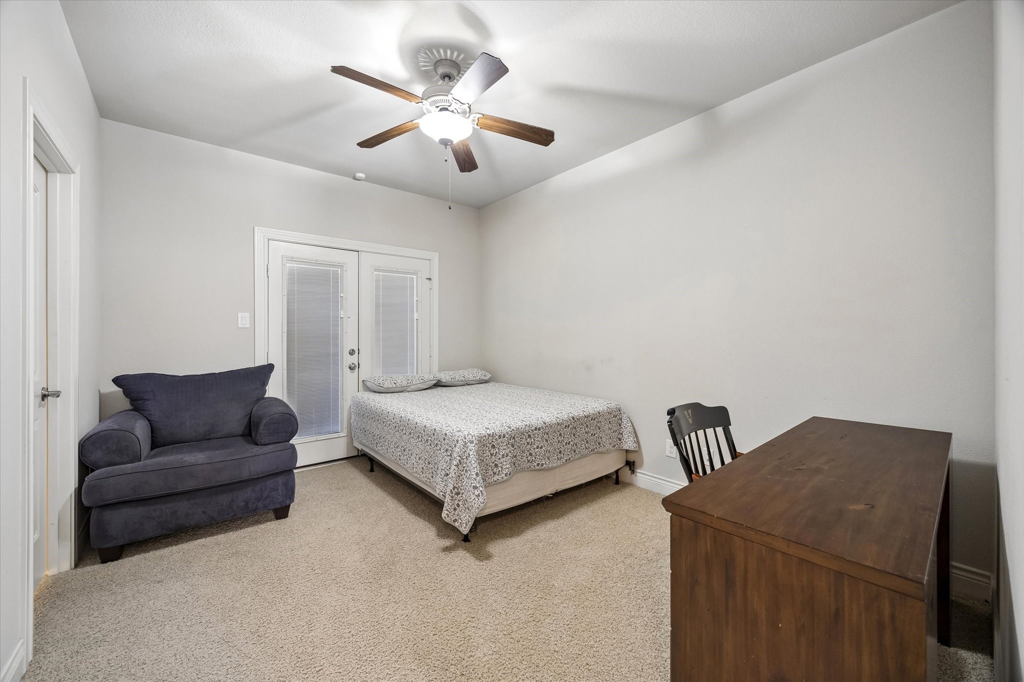 Downstairs bedroom