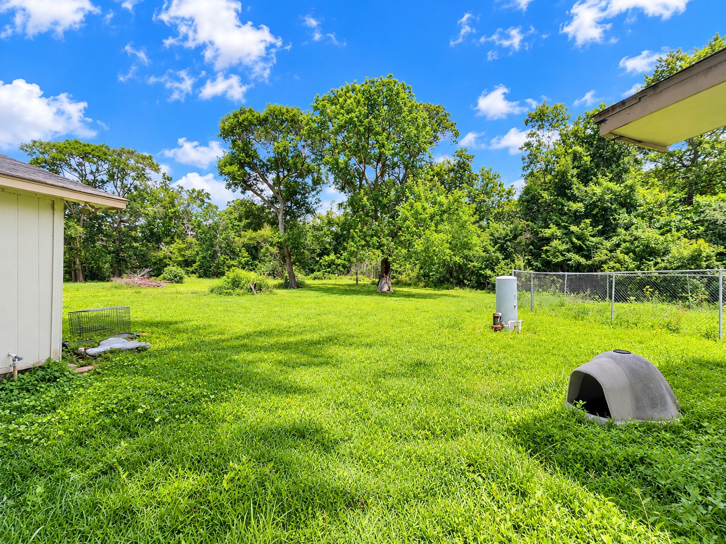 132 Otter Trail, Lake Jackson, TX 77566