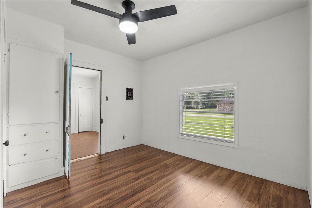 12101 23rd Street, Santa Fe, TX 77510