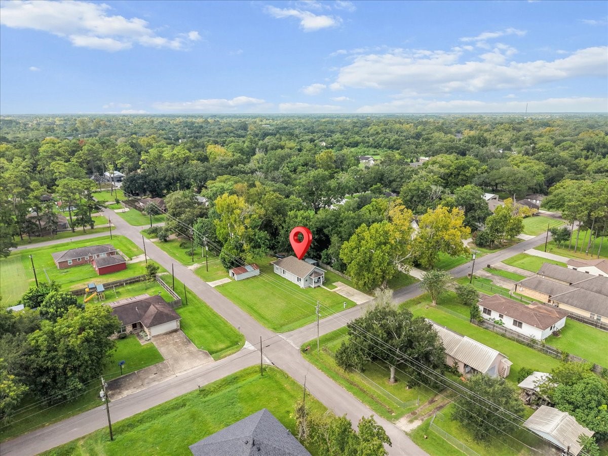 12101 23rd Street, Santa Fe, TX 77510 12101 23rd Street, Santa Fe, TX 77510